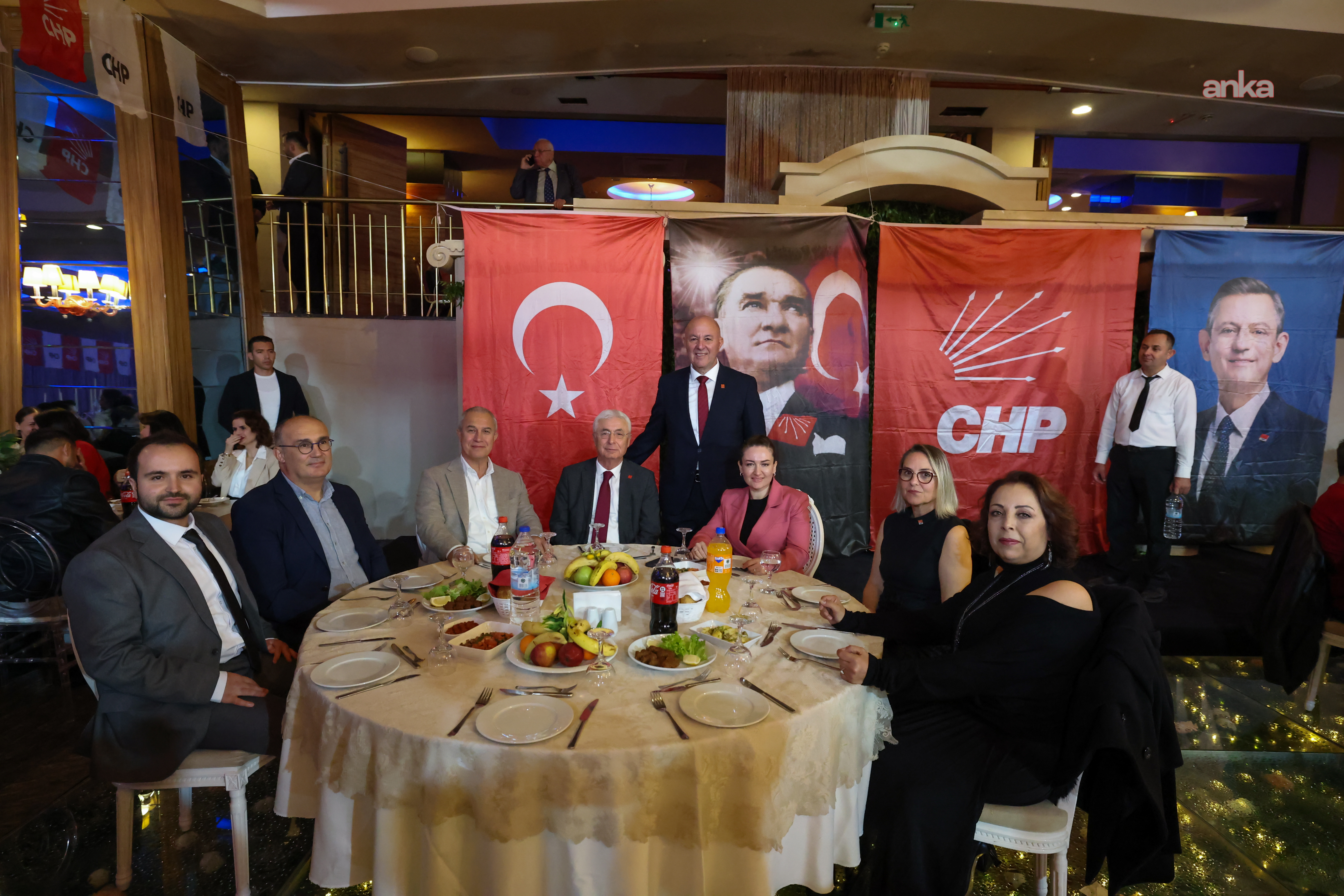 Antalya Büyükşehir Belediyesi Başkan Vekili Özdemir, Alanya'da bir dizi temasta bulundu