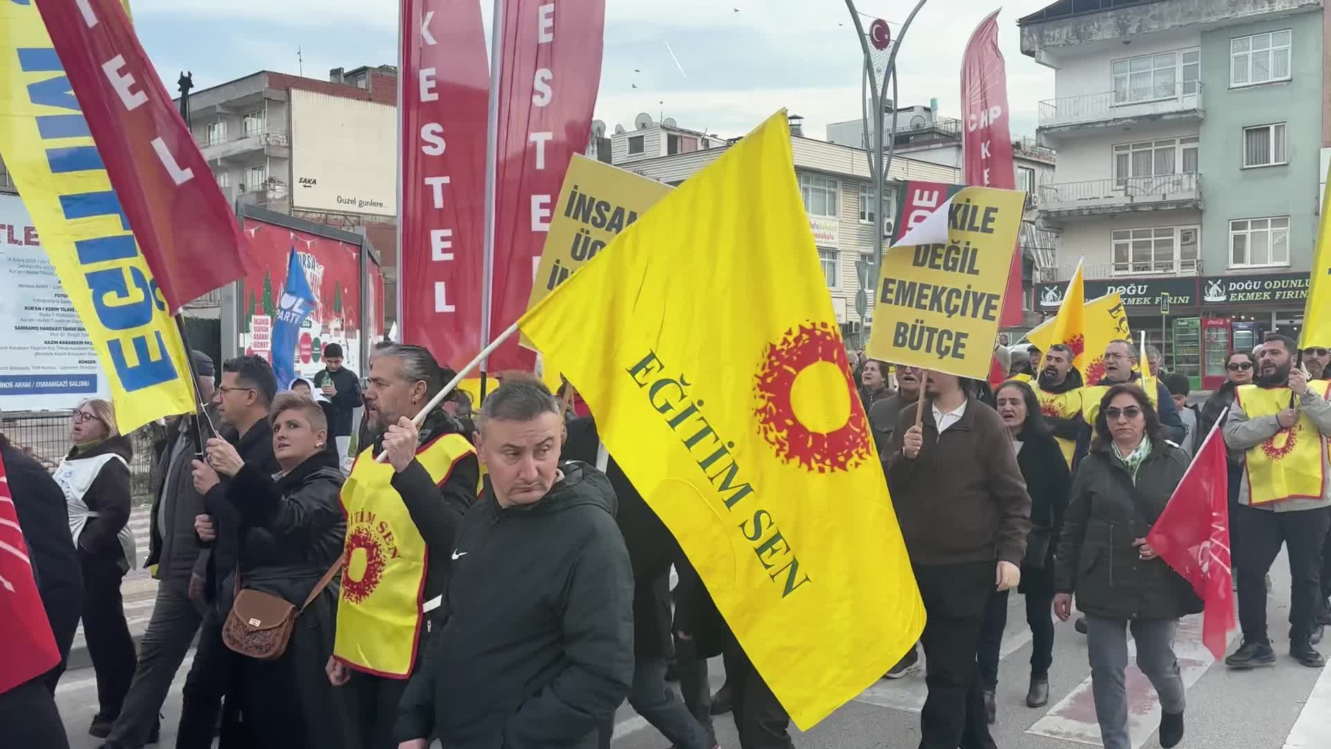 Emek Partisi Genel Başkanı Aslan: "2026 bütçesi işçilerin, emekçilerin değil, bir avuç sermayedarın bütçesidir"
