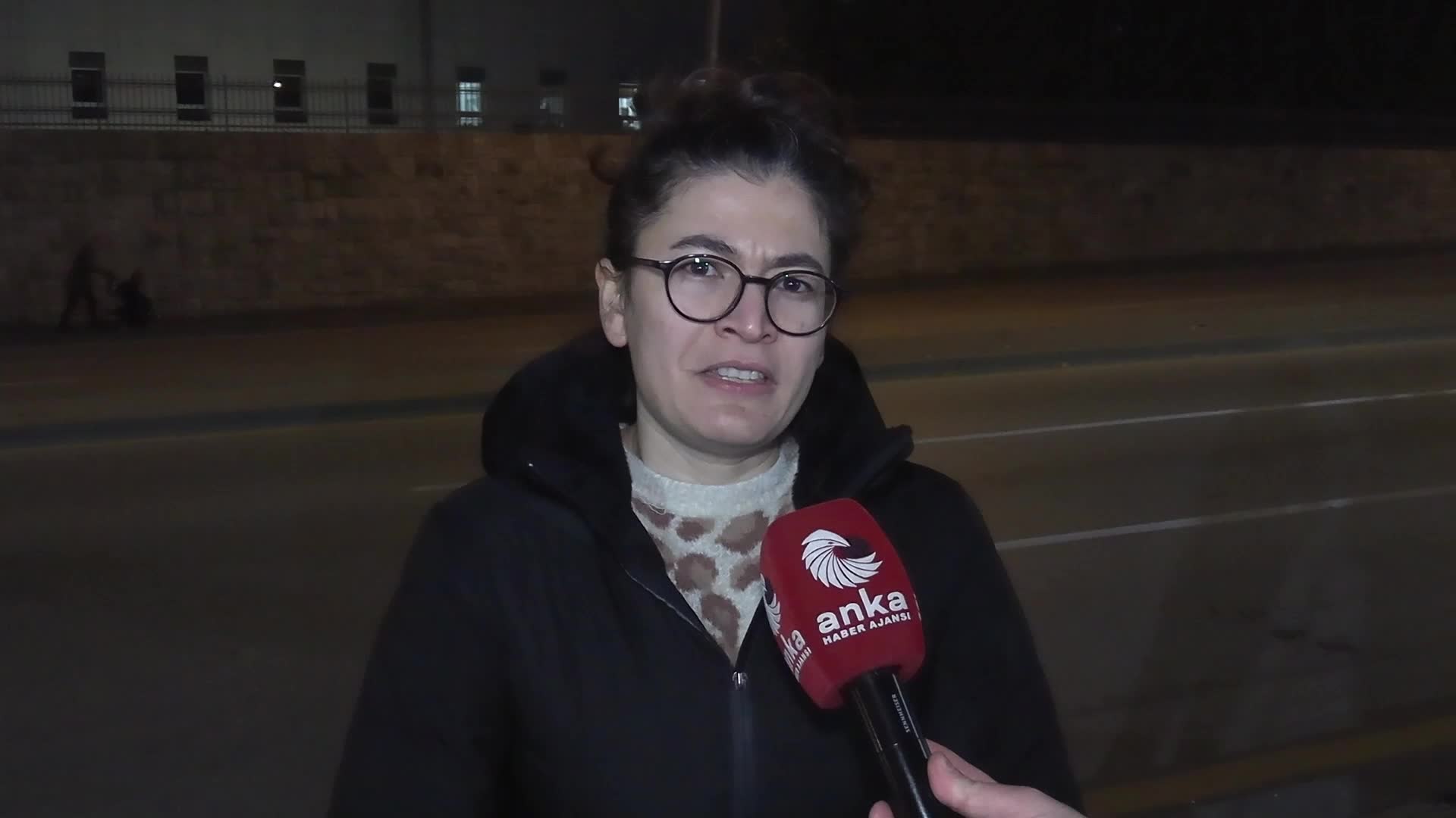 Depremde yakınlarını kaybedenler, 11. Yargı Paketi'ne ilişkin TBMM Adalet Komisyonu Başkanı Yüksel ile görüştü: "Biz deprem suçlularına af istemiyoruz"