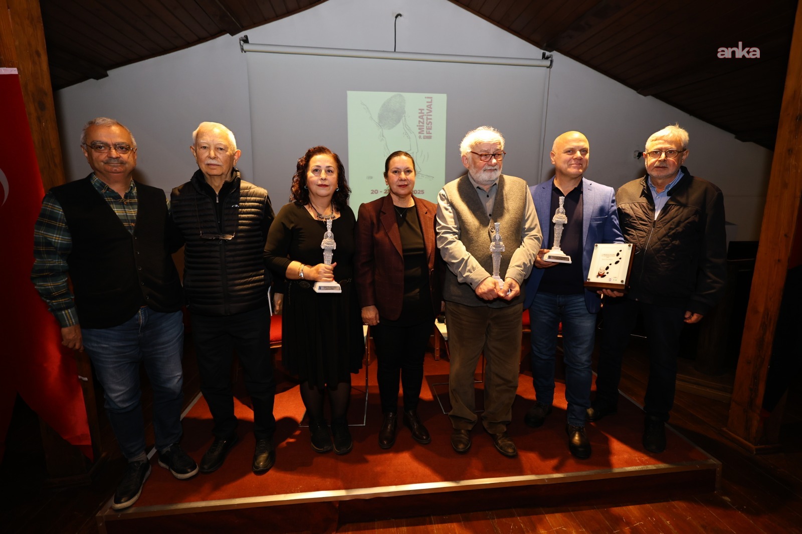 9. İzmir Mizah Festivali’nde sinema keyfi: “Bak Postacı Geliyor”  Selçuk’tan tam not aldı