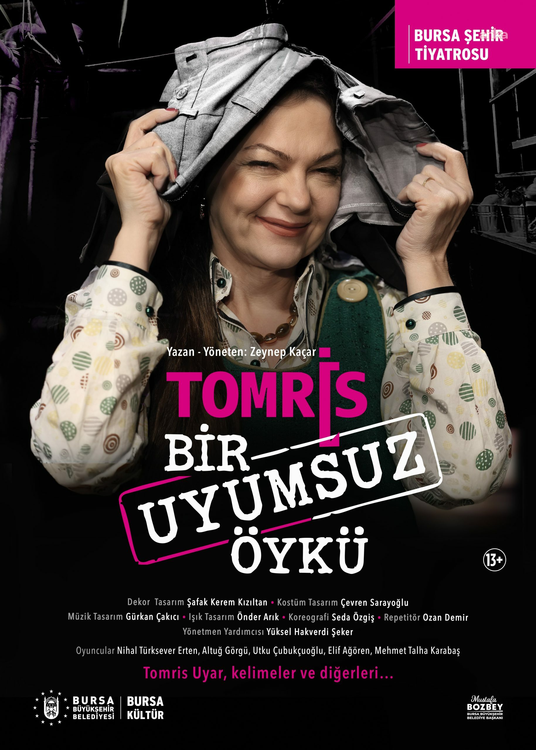 Yazar Tomris Uyar'ı anlatan “Tomris / Bir Uyumsuz Öykü” oyunu Bursa'da sahnelendi