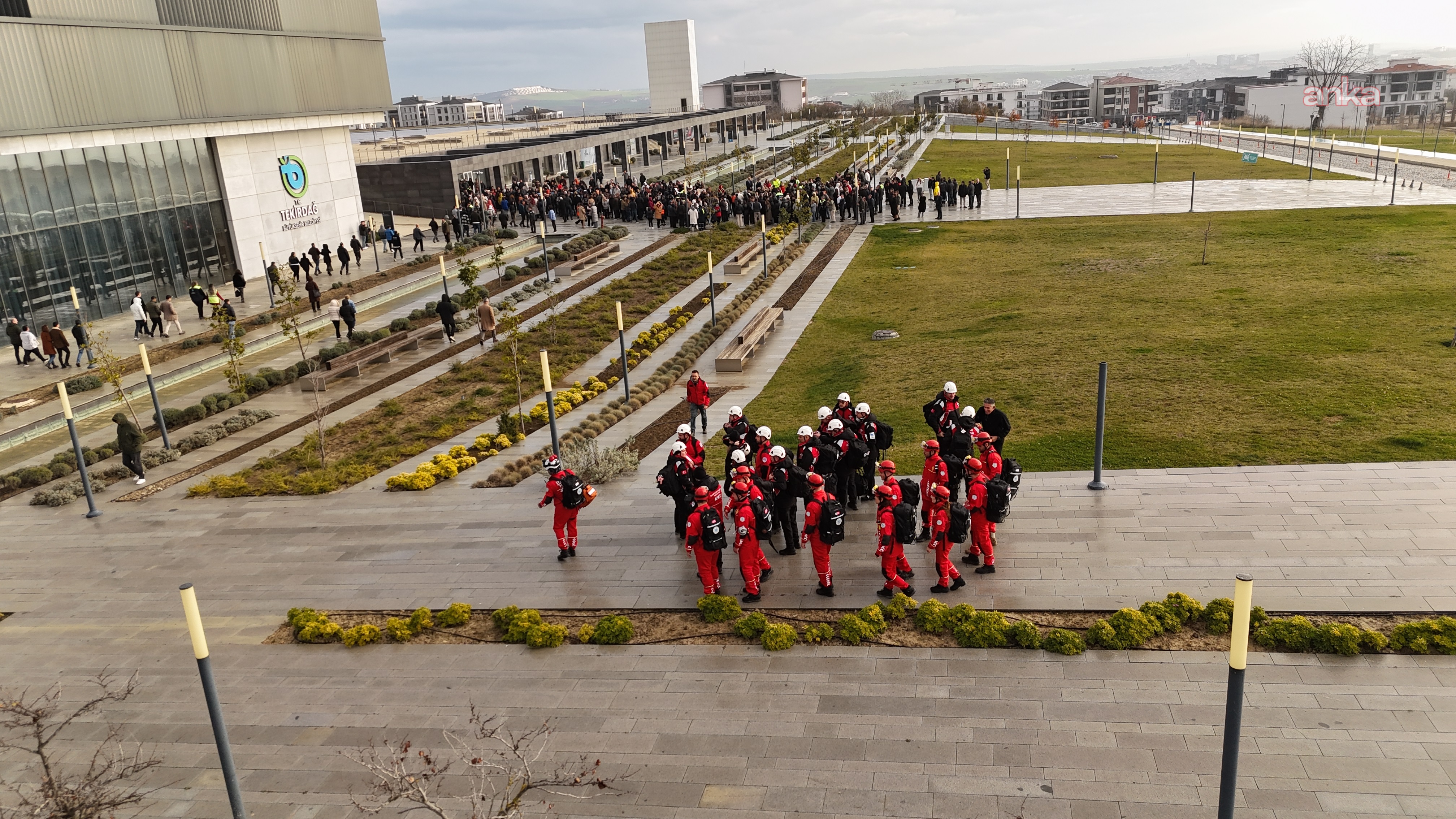 Tekirdağ Büyükşehir Belediyesi'nde deprem tatbikatı düzenlendi