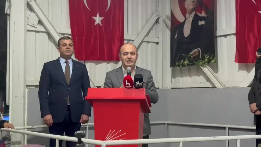 Danamandıra Ormanları Mitingi... Özgür Karabat: Su kanallarını yok ediyorlar, İstanbul’un içme suyunu zehirliyorlar, çiftçinin ormanını, toprağını yok ediyorlar, çocukların akciğerini zehirliyorlar