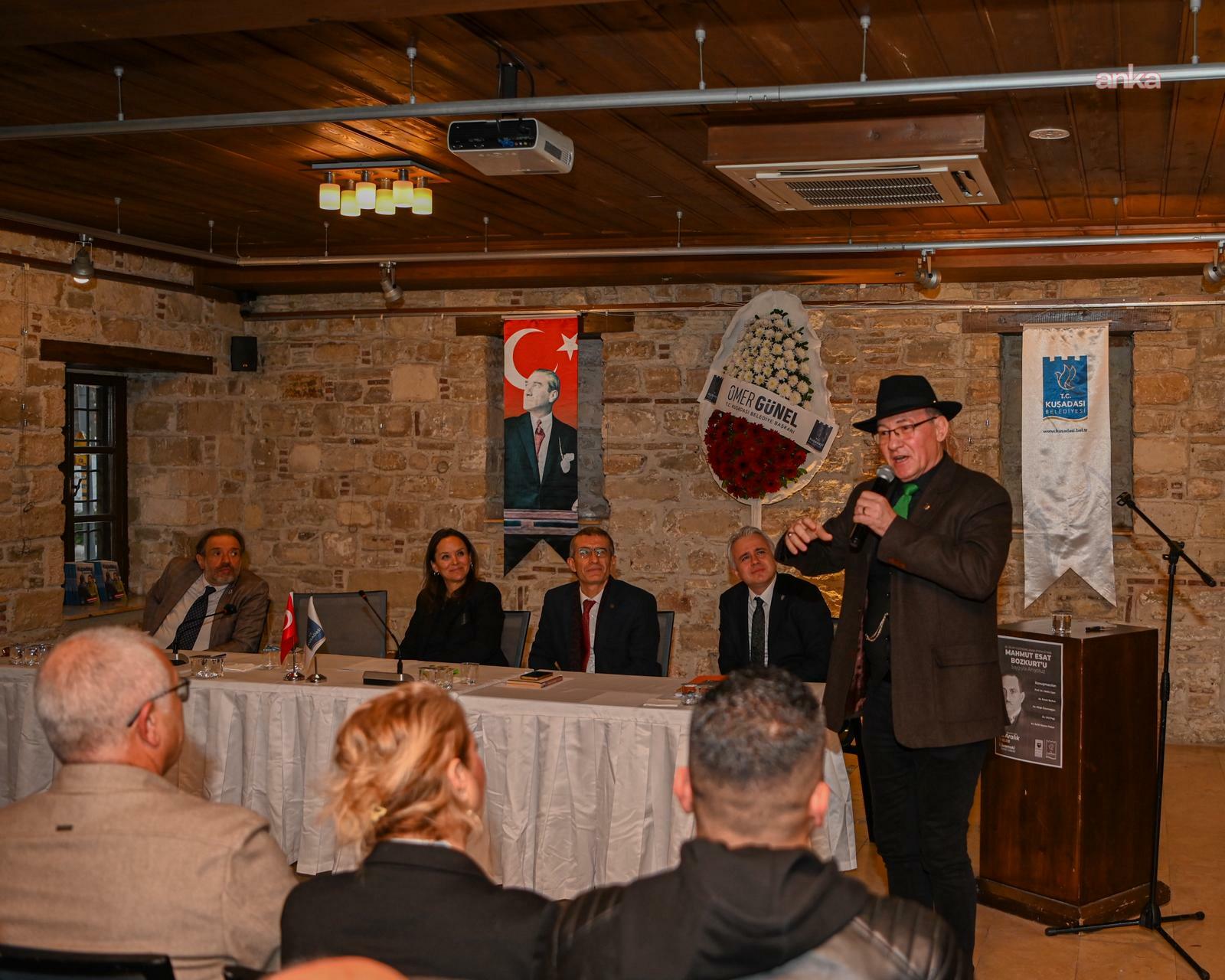 Mahmut Esat Bozkurt, ölümünün 82’nci yılında Kuşadası’nda anıldı
