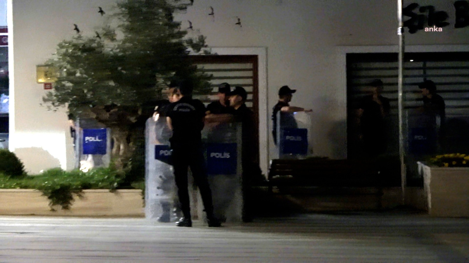 Şile Belediyesi'ne yine operasyon: 22 kişi gözaltına alındı
