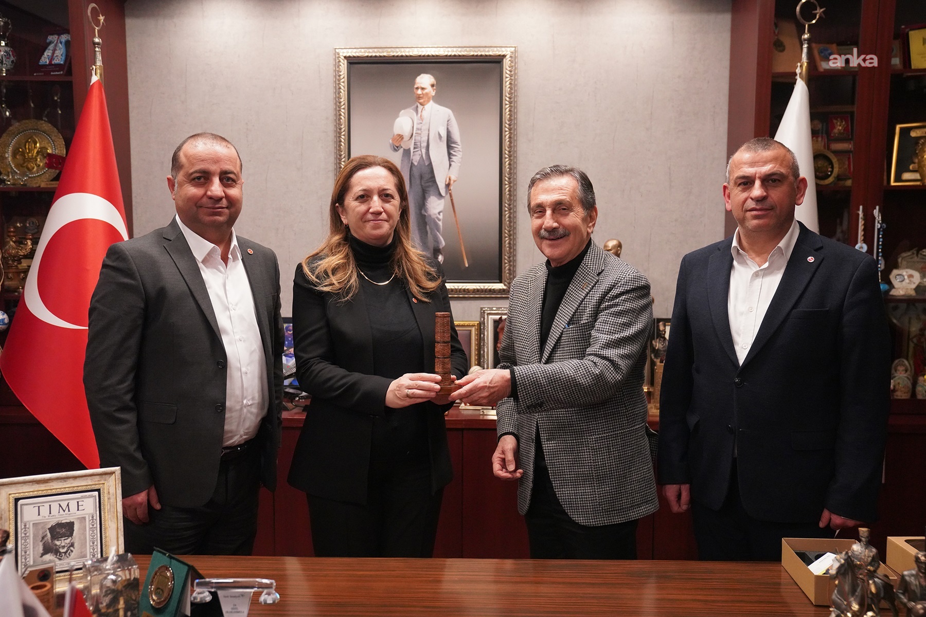 Tepebaşı Belediye Başkanı Ataç, DİSK Genel Başkanı Çerkezoğlu’nu makamında ağırladı
