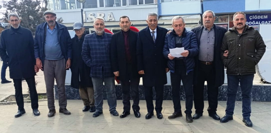 CHP Iğdır İl Başkanı Ada'dan Tuzluca Belediye Başkanı Türkan'a eleştiri: "72 kişilik kadroyu ailesine, yakınlarına ve komisyon üyelerinin akrabalarına dağıttı"