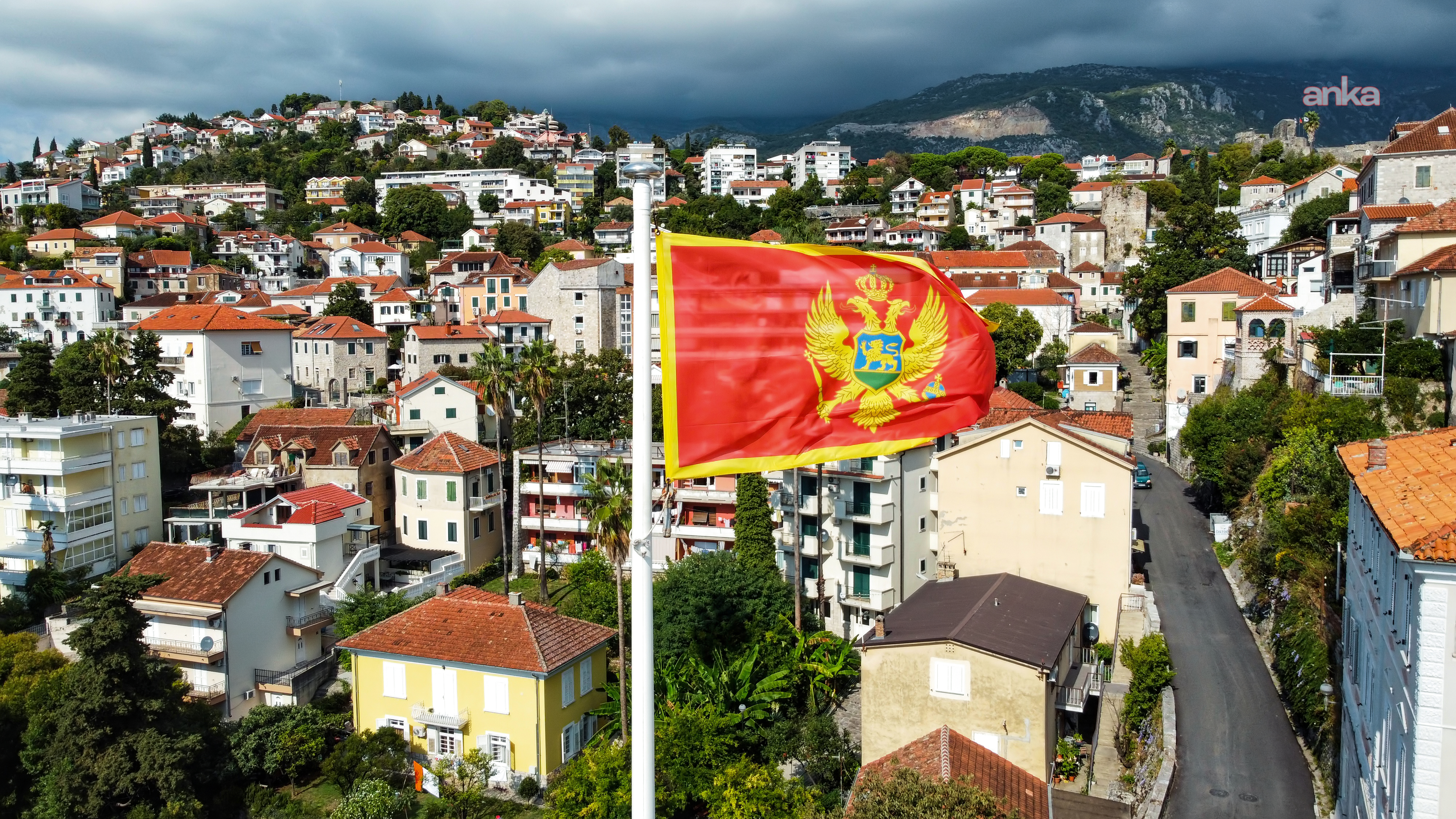 Karadağ, Türk vatandaşlarına yönelik vize uygulamasını kaldırıyor