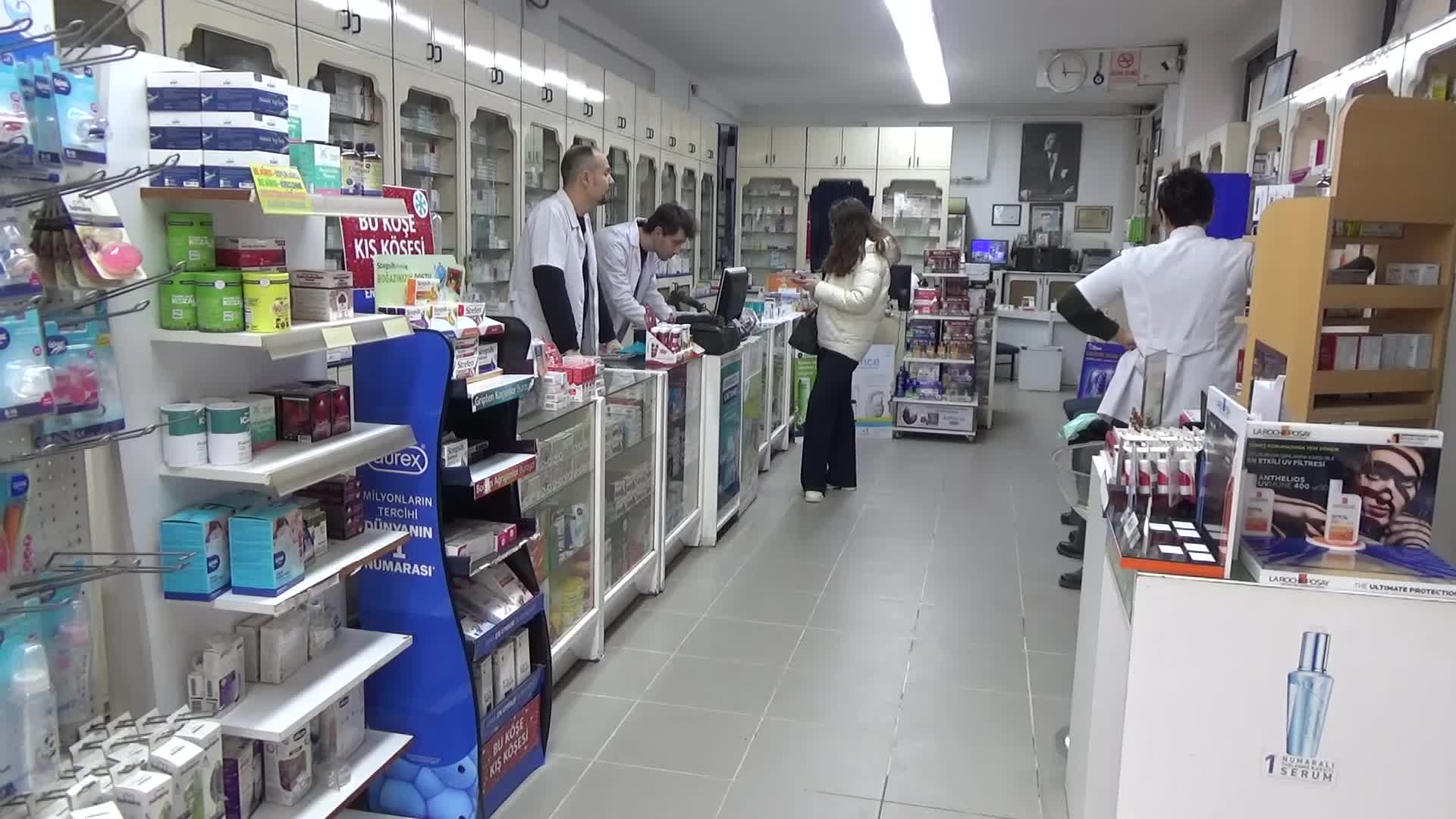 Edirne Eczacı Odası Denetleme Kurulu Başkanı Ciravoğlu: "Şu anda grip aşısı yok"