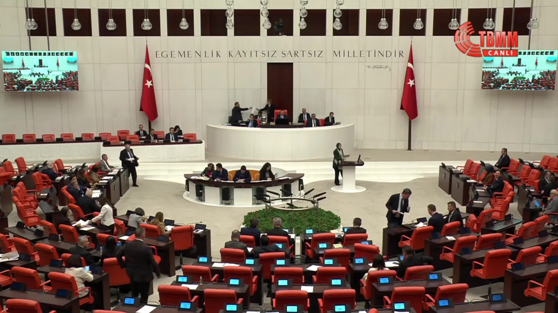 TBMM Genel Kurulu... Yasin Öztürk: "Adalet aceleyle yazılmaz, adalet torbaya doldurulmaz, adalet geçici yamalarla ayakta tutulmaz"