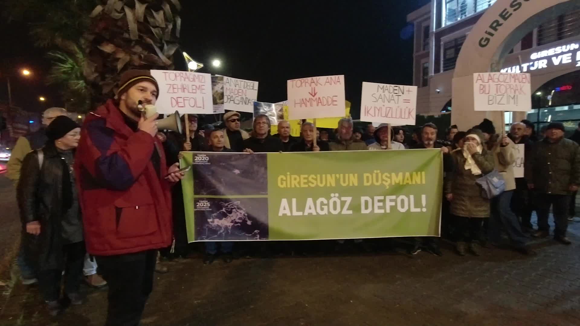 Giresun'da Alagöz Kültür Sanat Topluluğu'na, çevrecilerden protesto: Kültür ve sanatın, insanlığın en adi suçlarının üstünü örtmesini kabul etmiyoruz