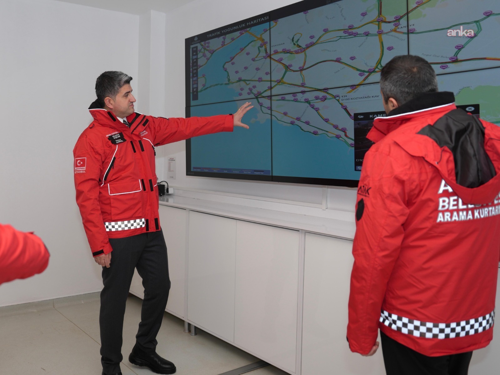 Ataşehir Belediyesi, beklenen kar yağışı öncesinde hazırlıklarını tamamladı