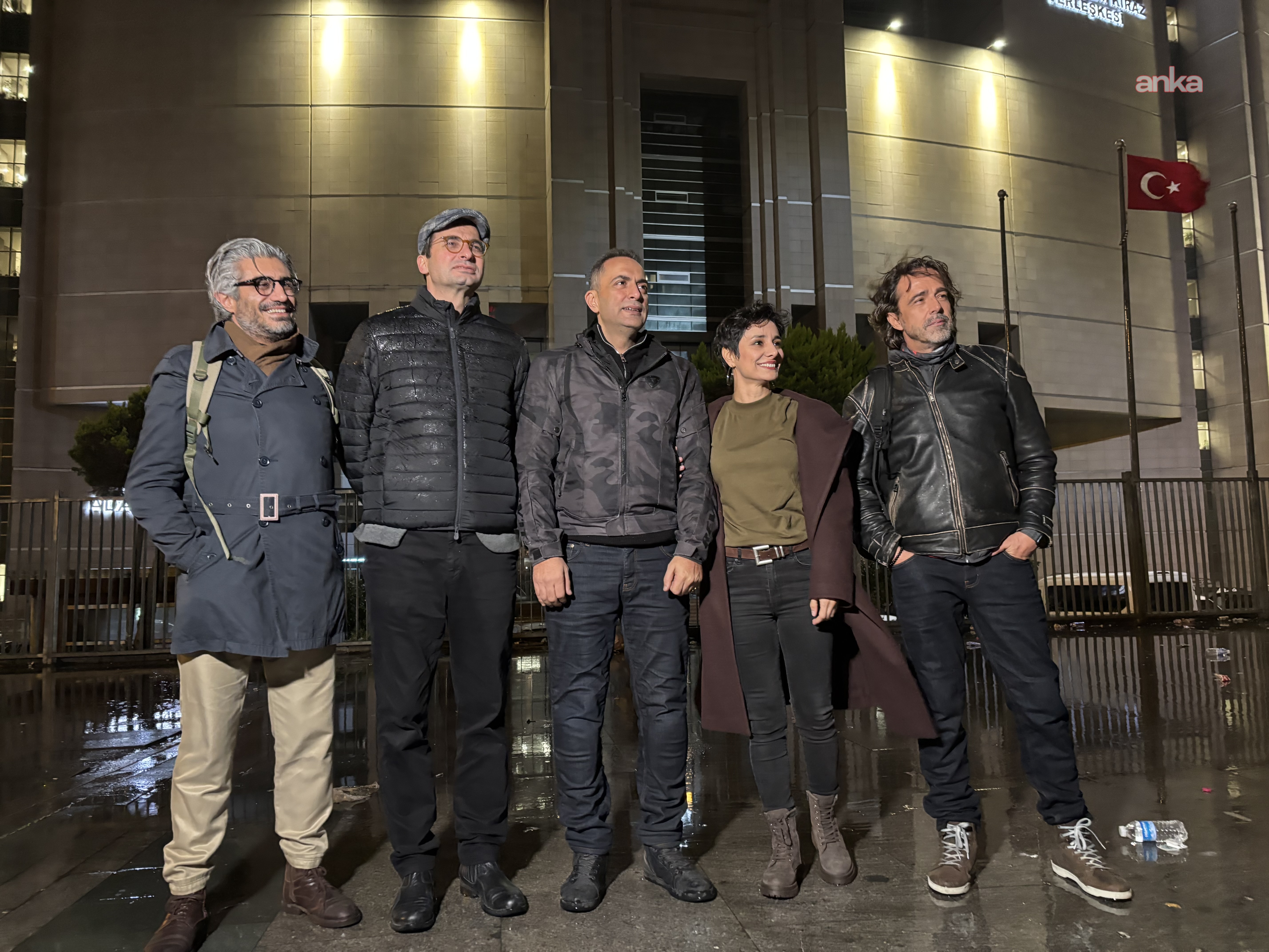 Gazeteci Barış Terkoğlu’nun el konulan telefonu için avukatları İstanbul Cumhuriyet Başsavcılığı’na iade talebinde bulundu