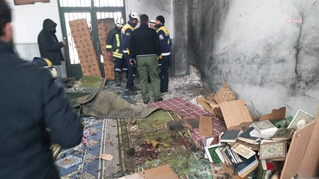 Suriye'nin Humus kentinde camide patlama: 5 ölü, 21 yaralı
