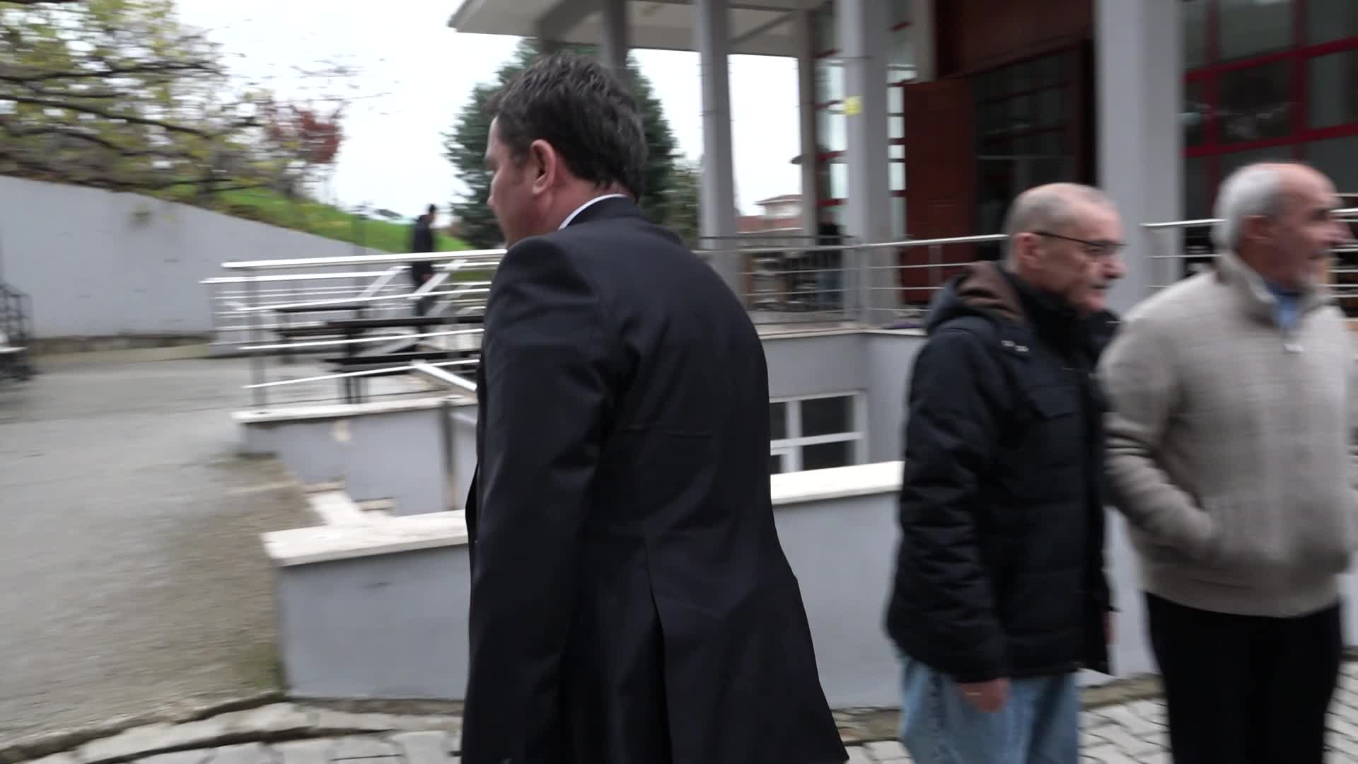 Osmangazi Belediye Başkanı Aydın, mahalle ziyaretlerine Yenikent'te devam etti