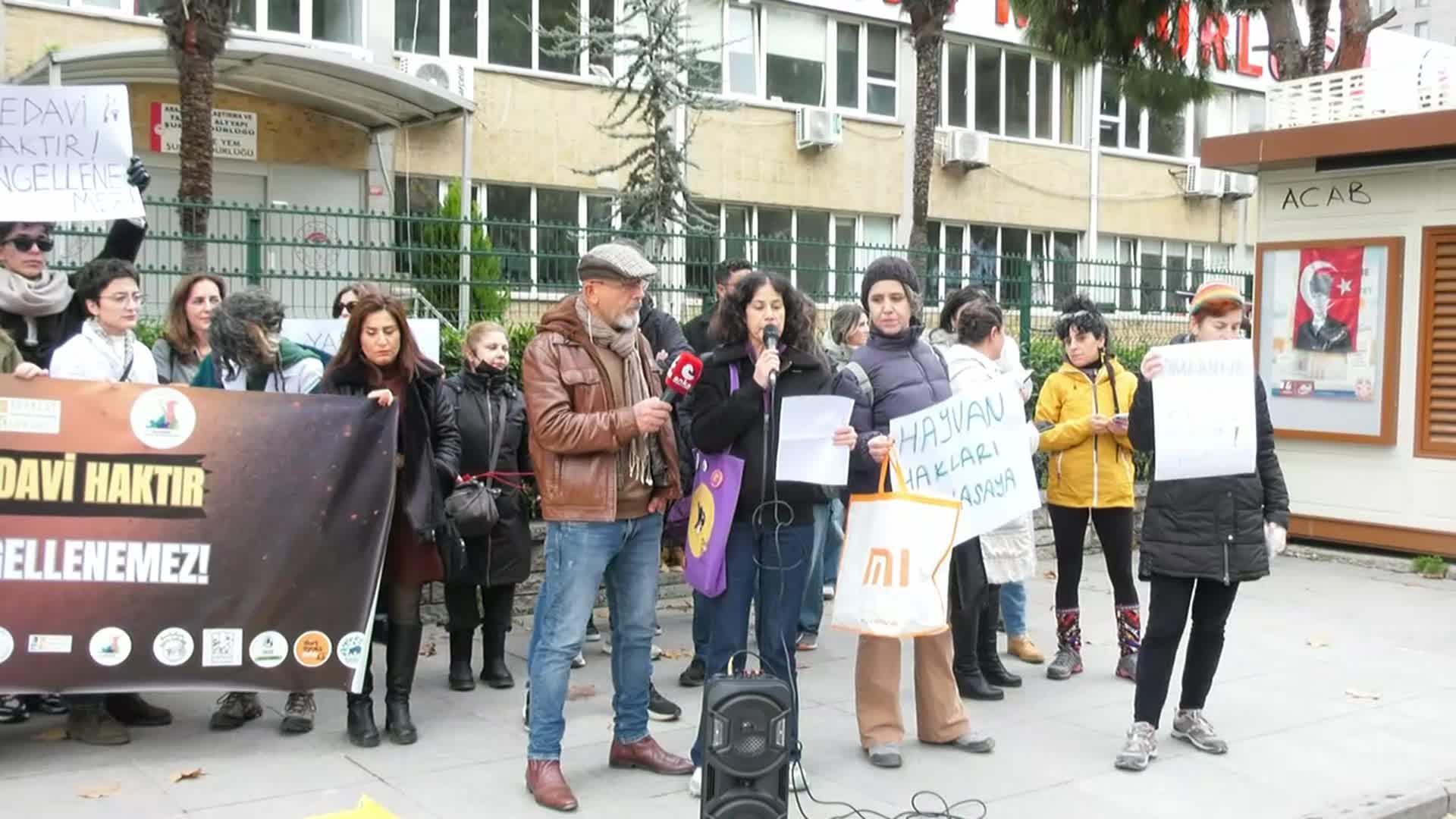 Veterinerlerden "İlaç Takip Sistemi"ne tepki: "Tedaviyi engellediğinizde; hastalıklar büyür, bulaş riski artar, kontrol kaybolur. Bu bedeli de herkes öder. Uyarıyoruz"
