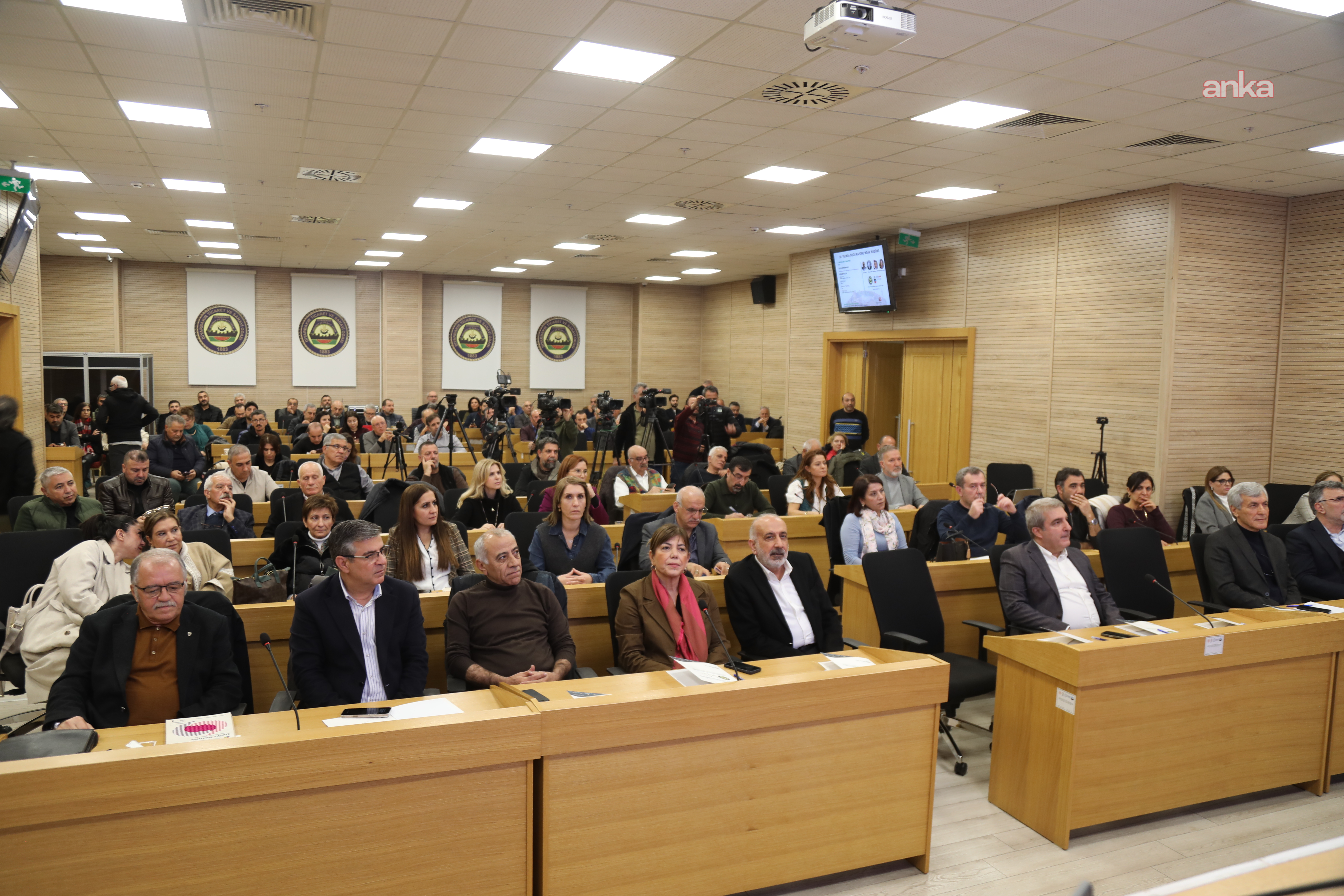Diyarbakır’da “30. Yılında Doğu Raporu'ndan Bugüne" paneli... DTSO Başkanı Kaya: “Kürt sorunu güvenlik politikalarıyla çözülemez”