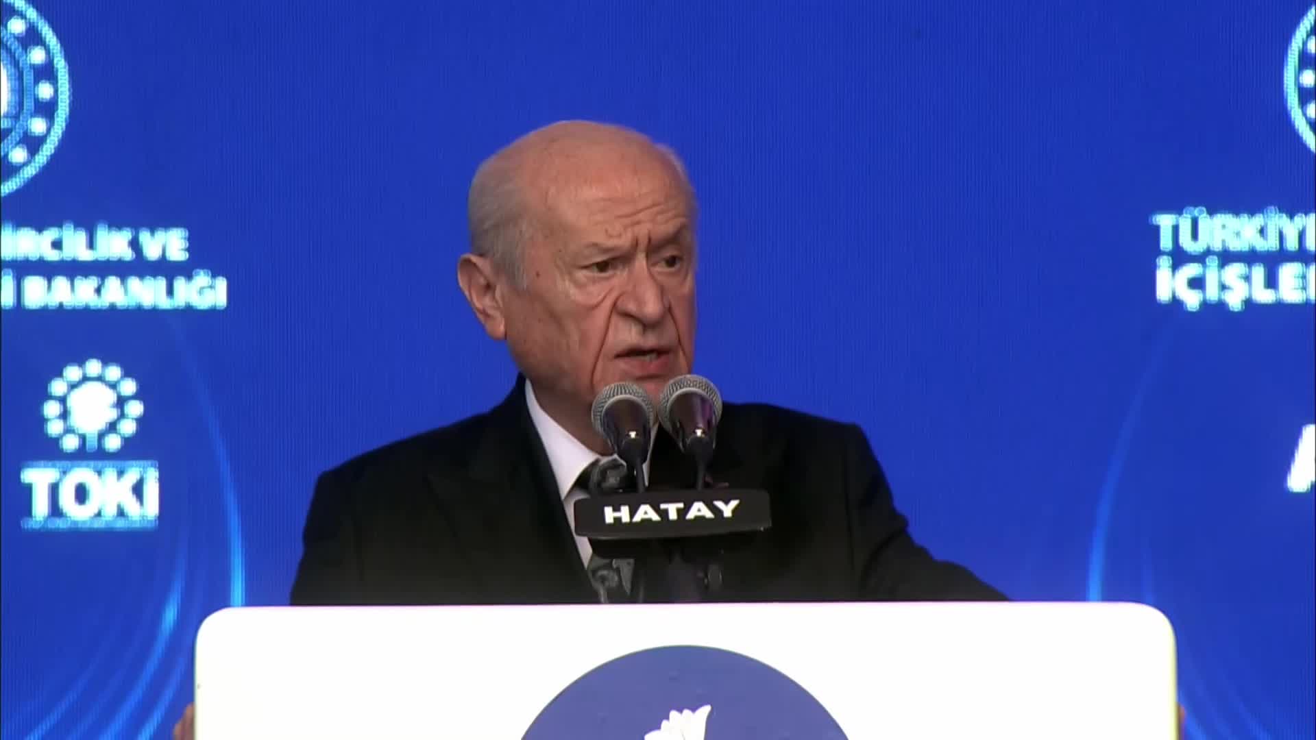 Hatay'da "Anahtar Teslim ve Kura Çekim Töreni"... Devlet Bahçeli: Siyonist-emperyalist projelerin kardeşliğimizi gölgelemesine engel olmalıyız