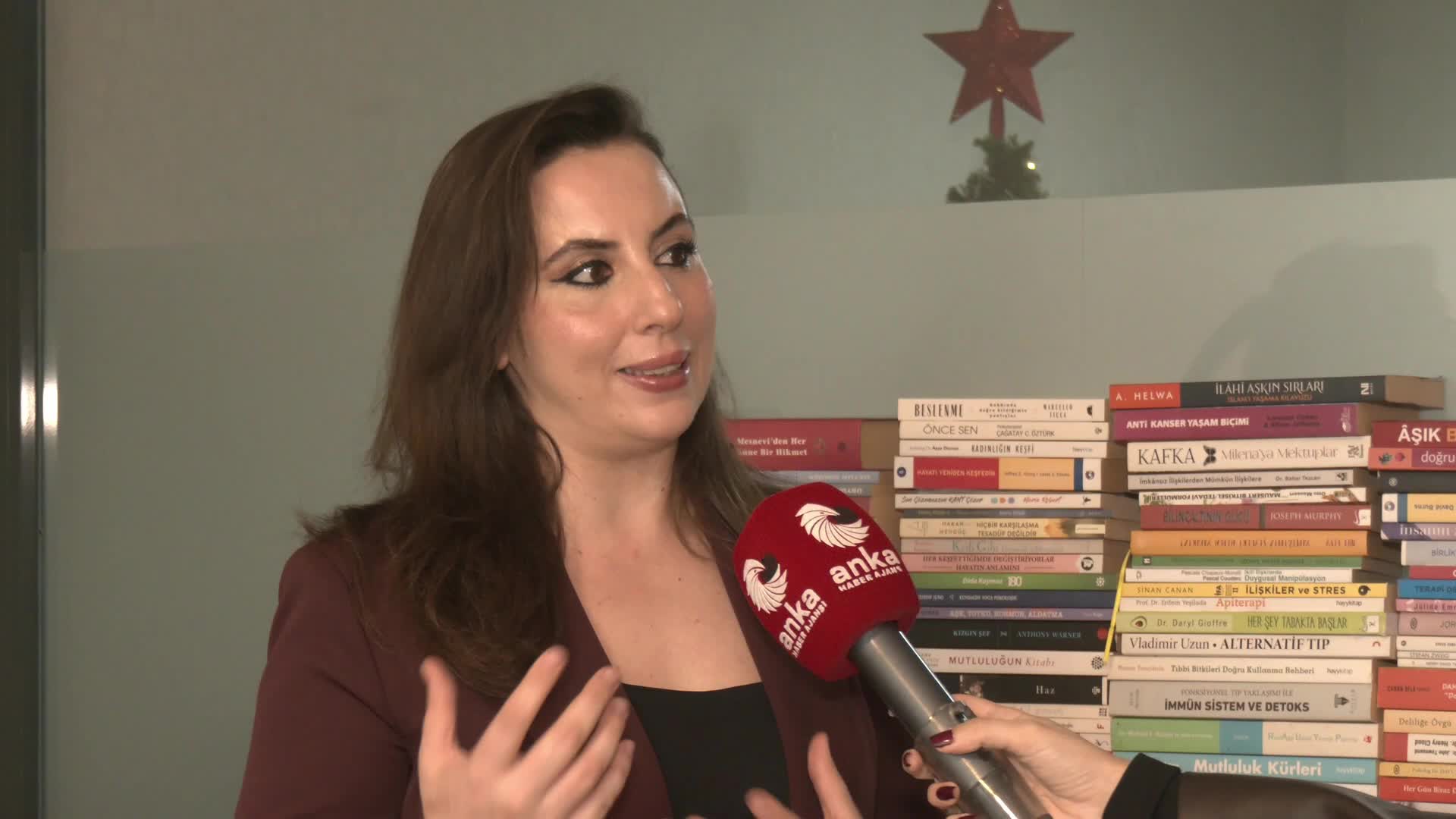 Diyetisyen Zünbülcan’dan yılbaşı beslenmesi uyarısı: “'Nasılsa bu akşam yılbaşı' diyerek, gece yarısına kadar yemek bedeni oldukça yorar"