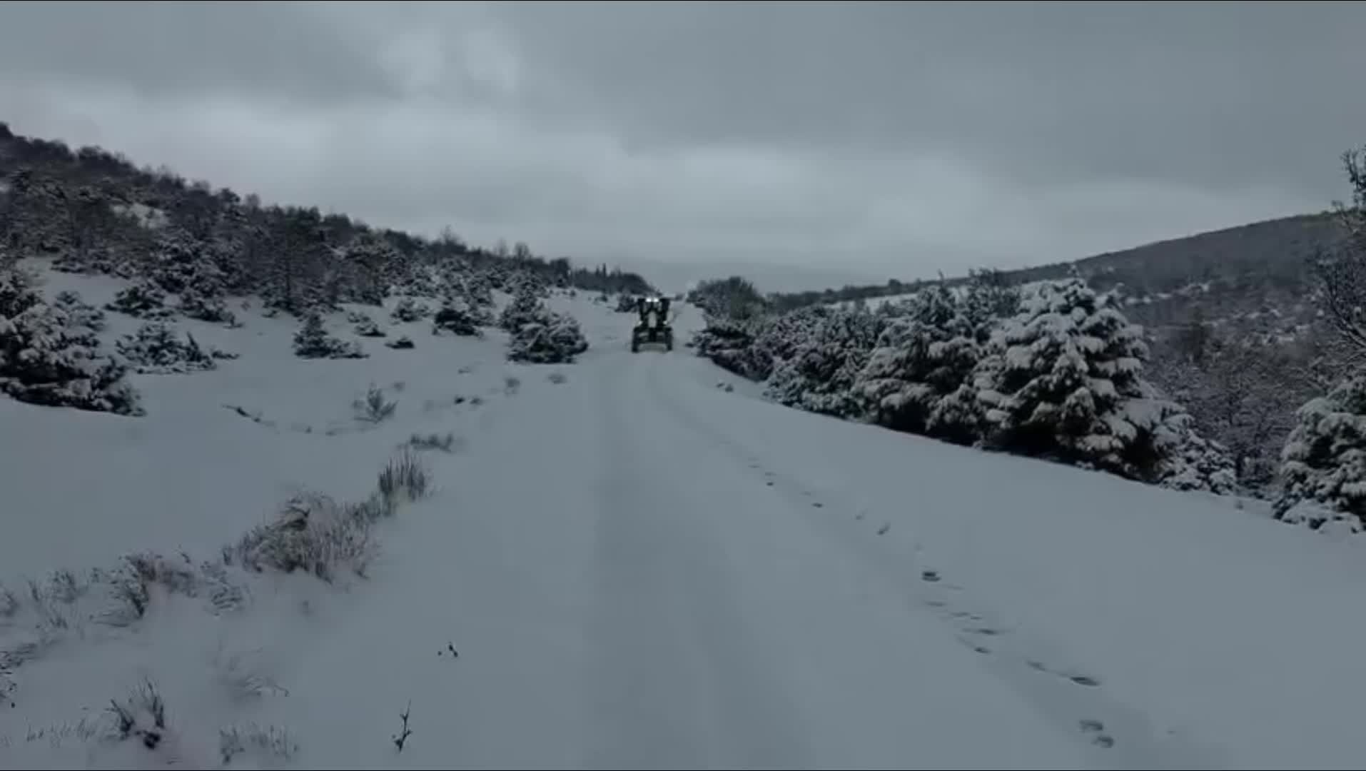 Yozgat Valiliği'nden sürücülere "gizli buzlanma" uyarısı