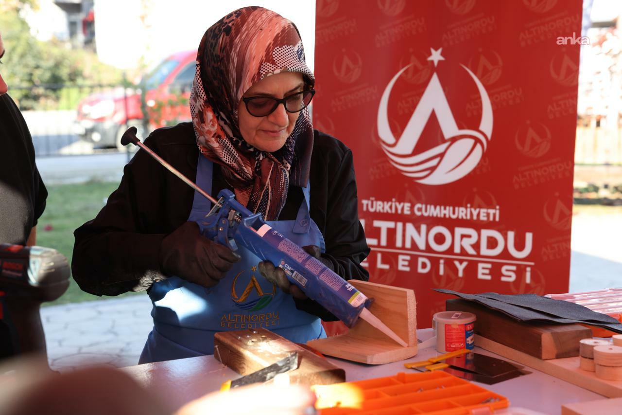 Altınordu Belediyesi'nin “Küçük İşler Tamir Atölyesi” sona erdi