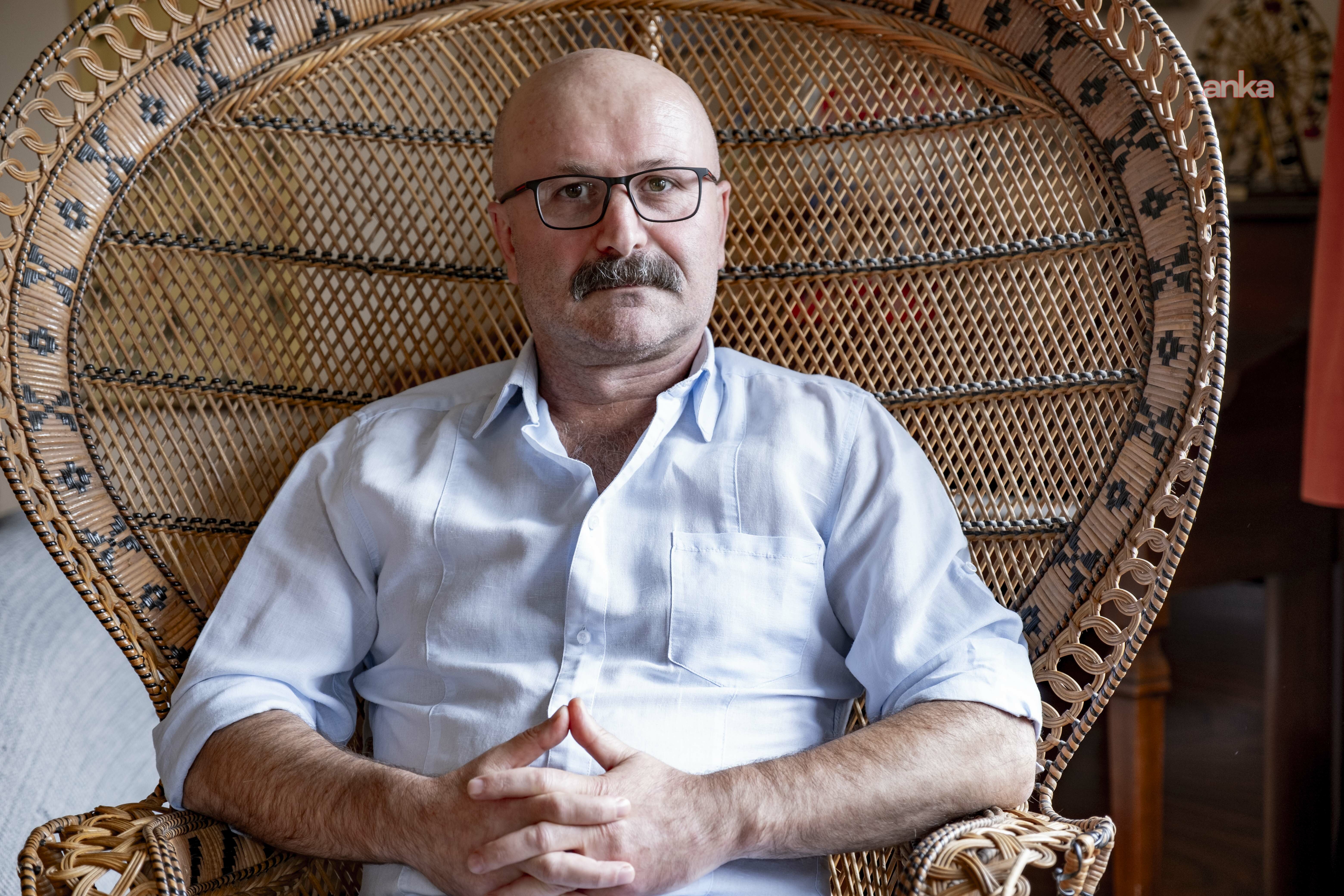 Şenay Aydemir, iktidarın 23 yıllık kültür politikasını "AKP’nin Kültür Savaşı" kitabında anlatıyor