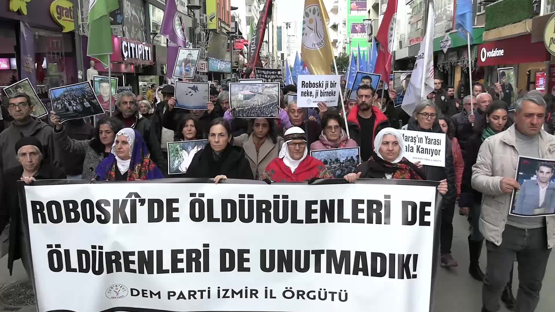 İzmir’de ‘Roboski’ anması... KESK İzmir Şubeler Platformu Dönem Sözcüsü Başak Edge Gürkan: “Geriye metrelerce uzunluktaki cenaze görüntüleri kaldı”