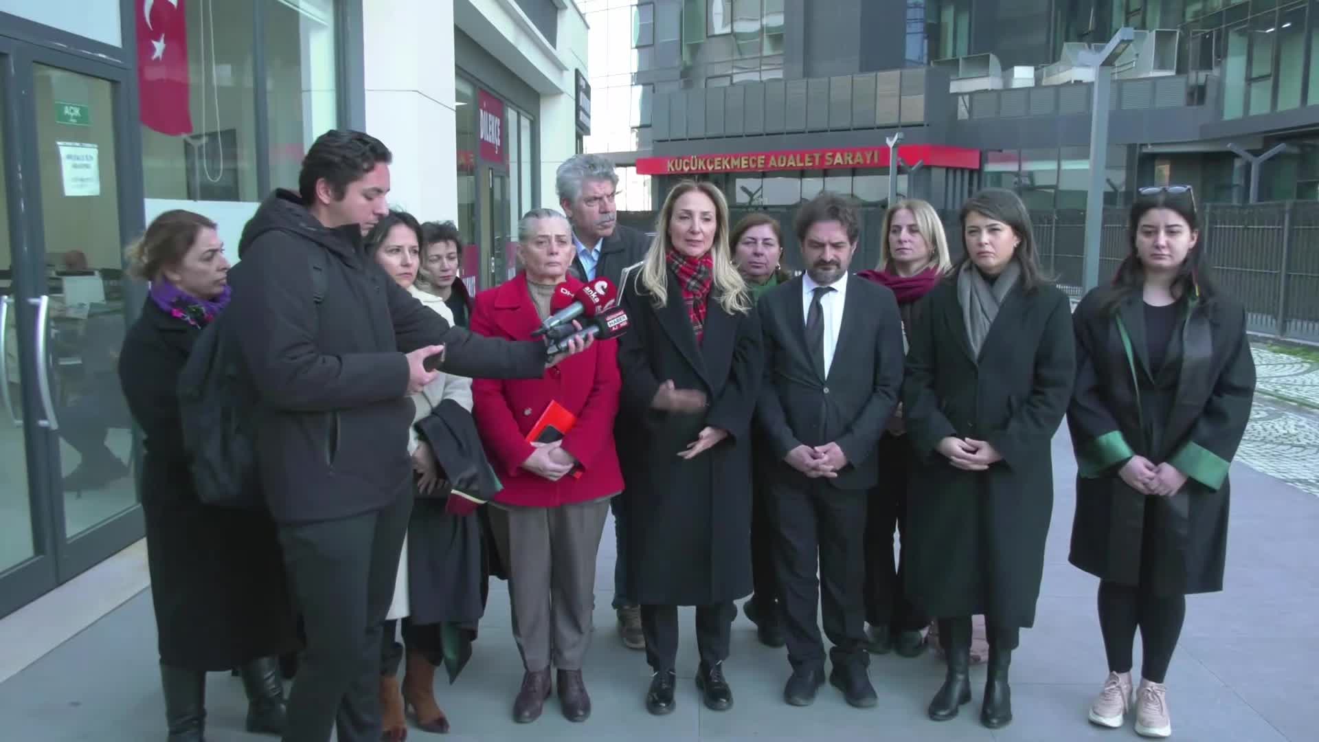 Ayşe Tokyaz cinayeti davasında gerginlik... CHP’li Nazlıaka: “Katil Cemil Koç’un sürekli olarak gülümsemesi, provoke edecek tavırda olması gerginliği artırdı”