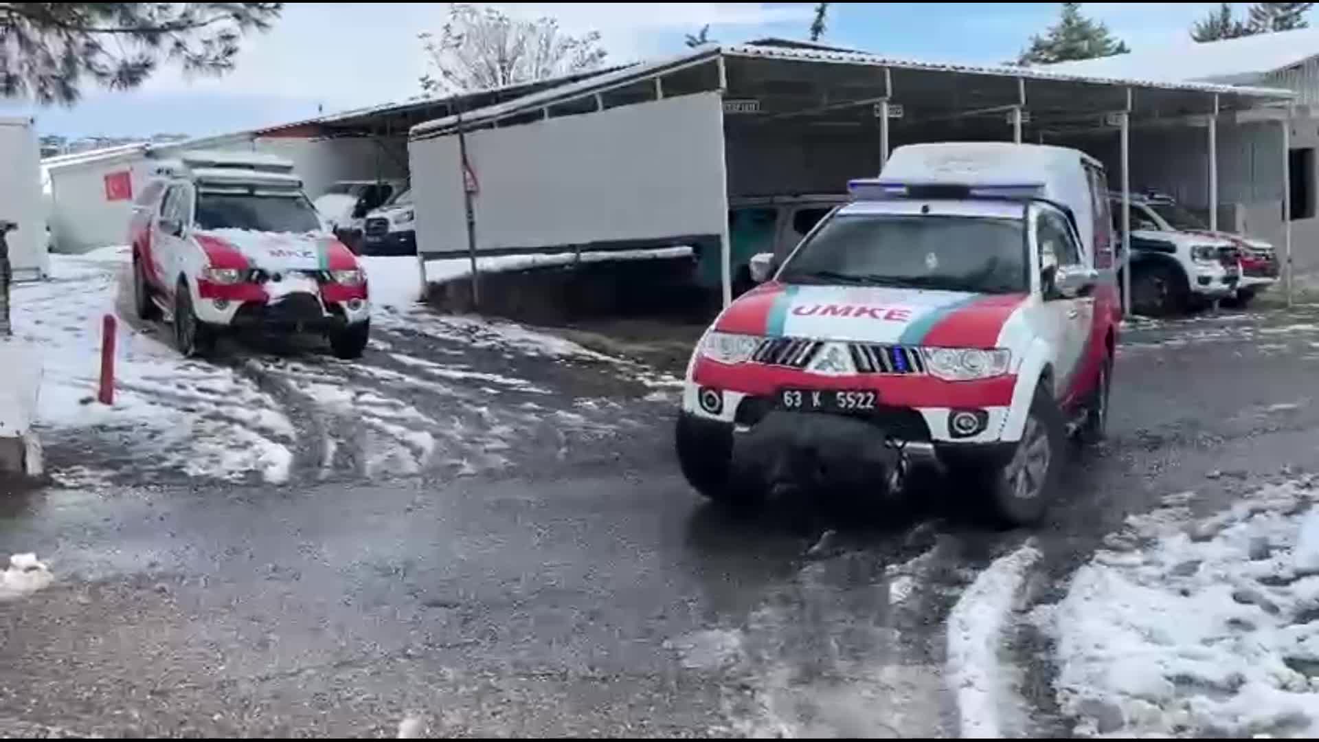 Şanlıurfa'da kar altında doğum seferberliği