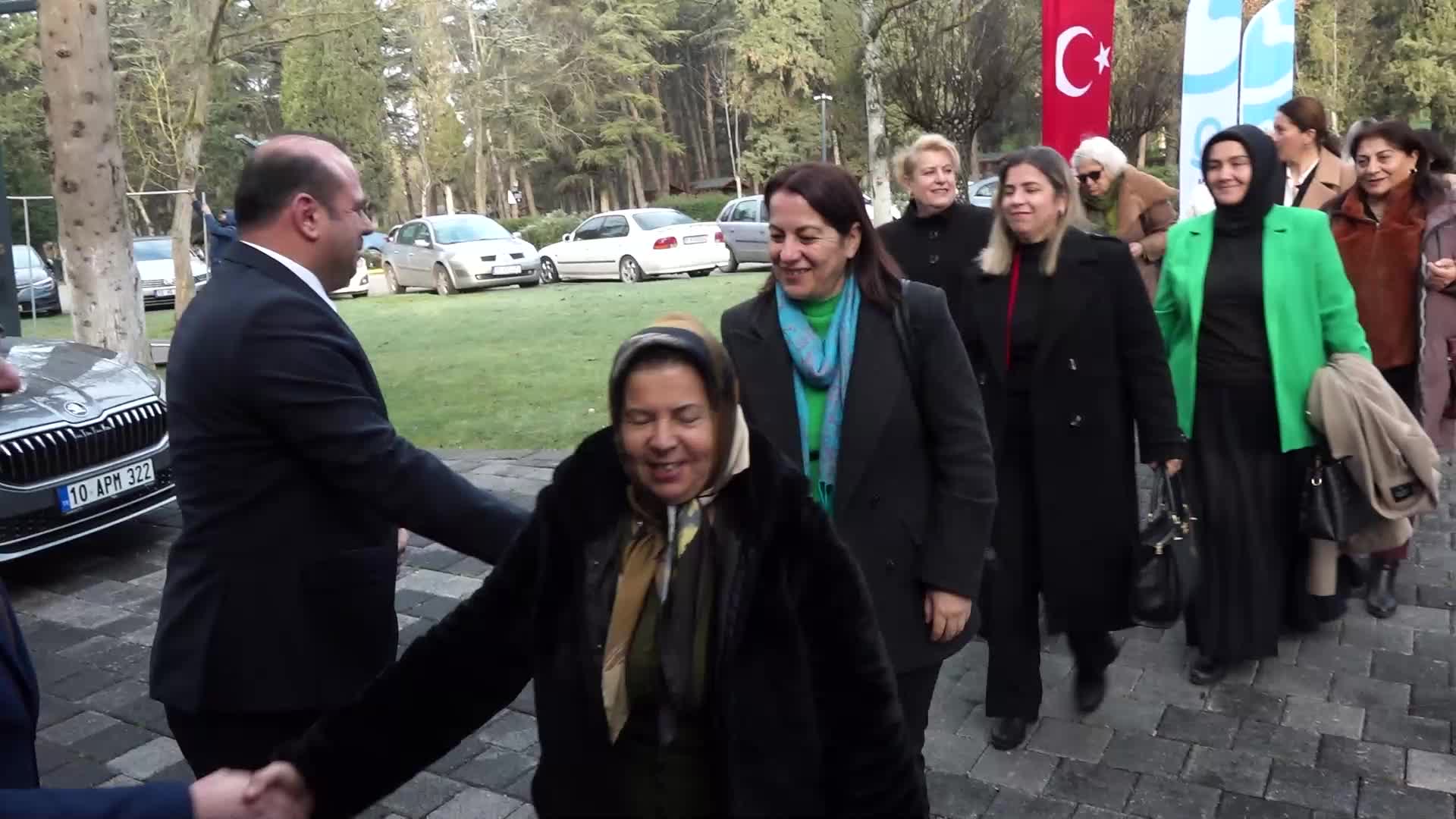 Balıkesir Büyükşehir Belediye Başkanı Akın: "Kadın muhtarlarımızı destekliyor ve onların sayısının artmasını istiyoruz"