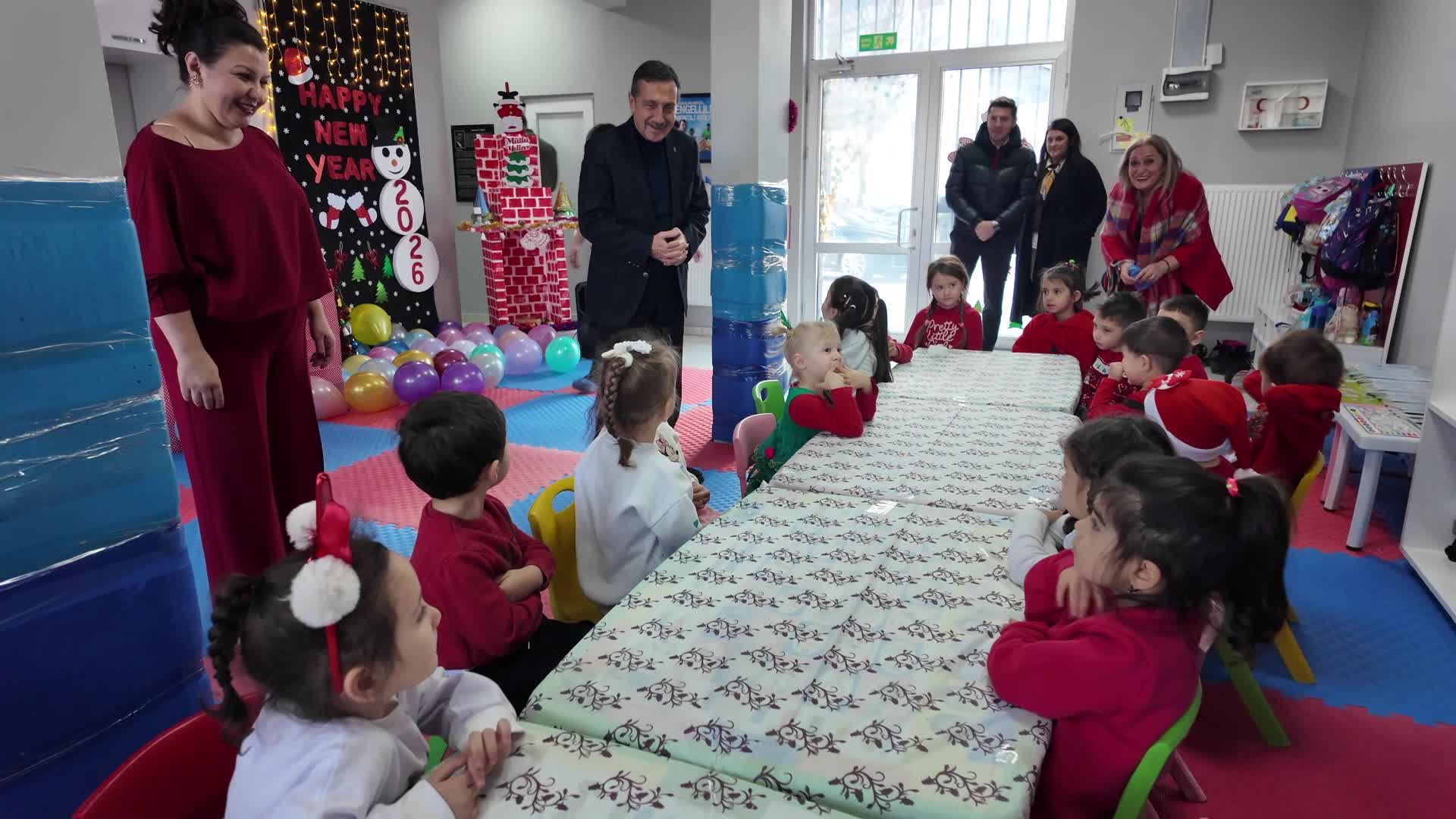 Tepebaşı Belediyesi yaşam merkezleri ve belde evlerinde yeni yıl coşkusu