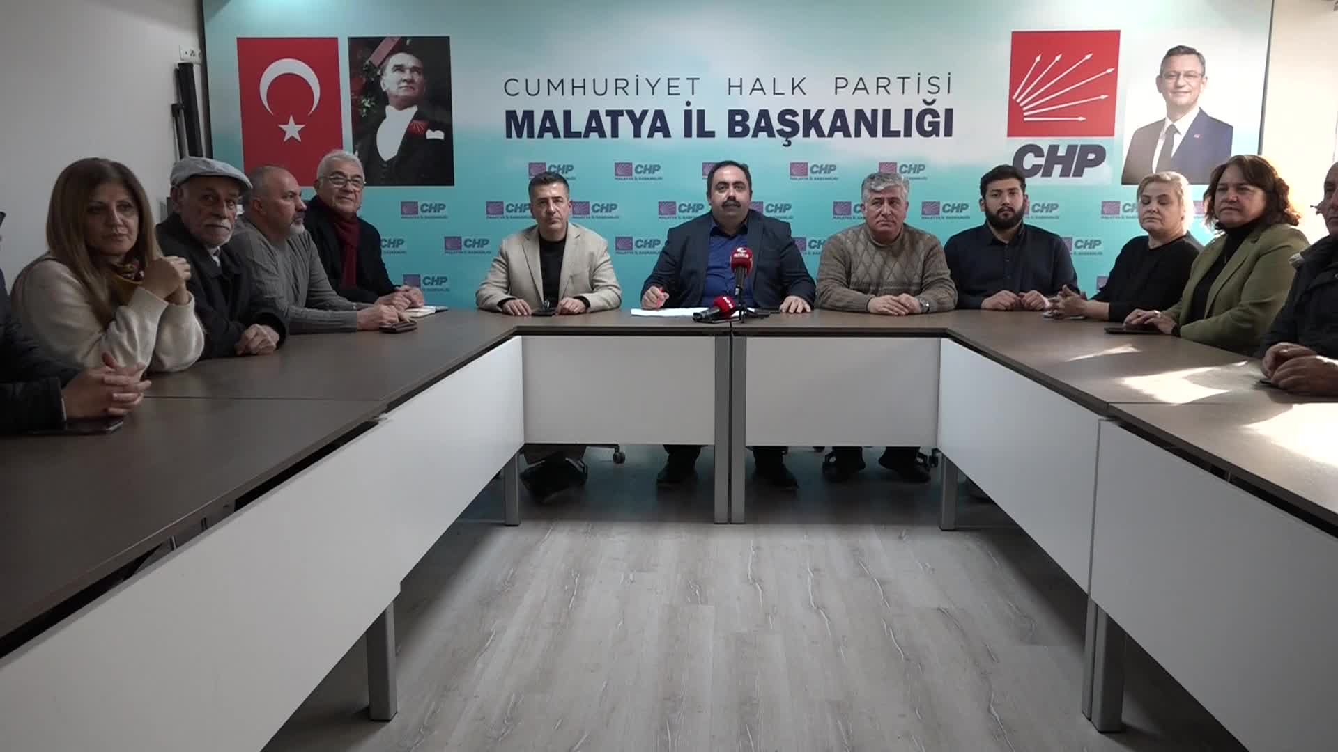 TBMM Genel Kurulu... MHP'li Akçay'dan İYİ Partili Kavuncu'ya: Eğer bir düşünceniz olsaydı TBMM'de kurulan Komisyon'a üye de verir, her fikrinizi de orada ifade ederdiniz,