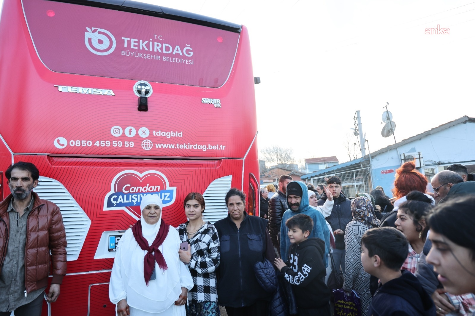Tekirdağ Büyükşehir Belediyesi'nden umre yolcularına ulaşım desteği