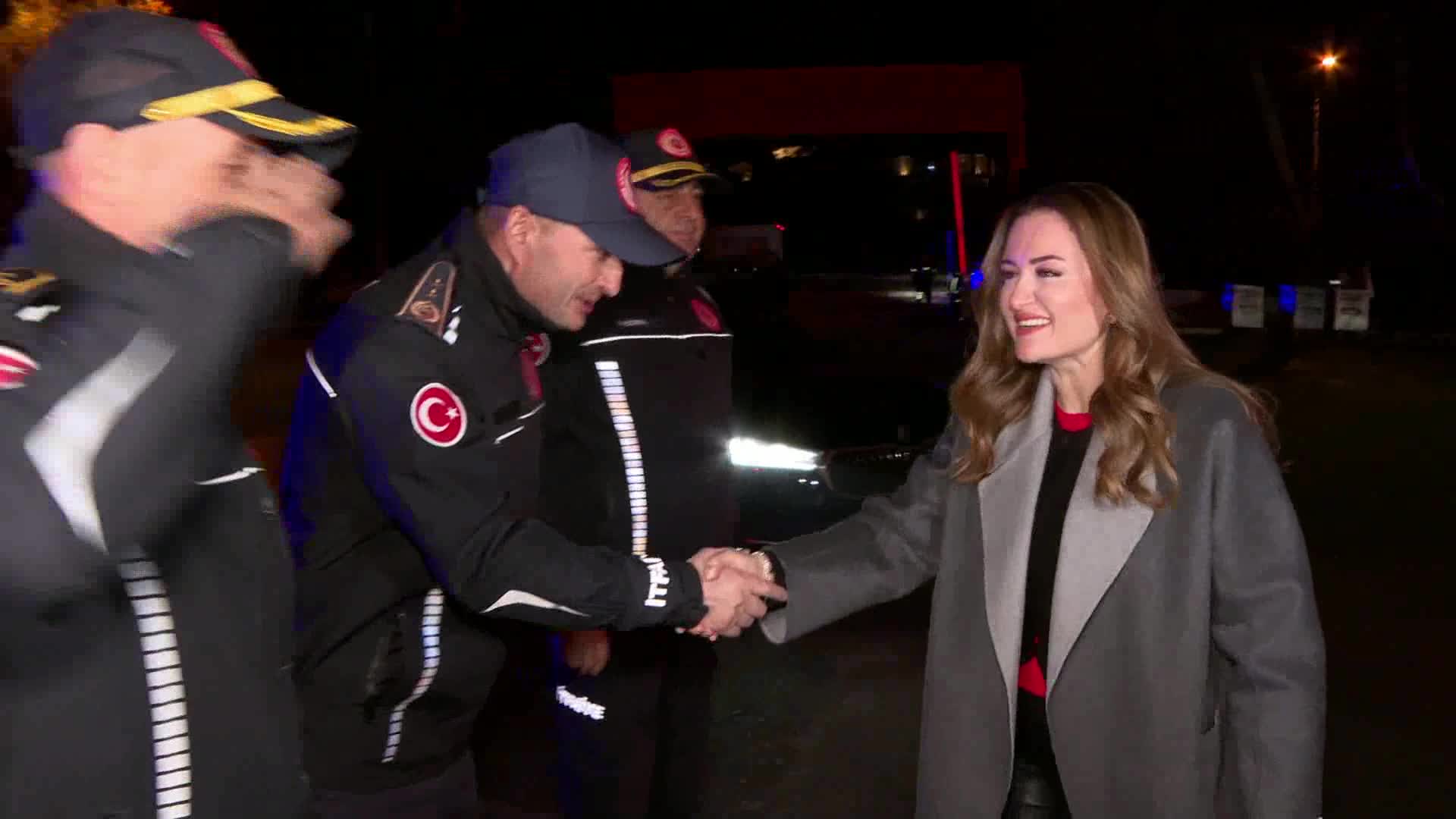 Antalya Büyükşehir Belediyesi Başkan Vekili Özdemir, 2026 yılını itfaiye personeli ile karşıladı