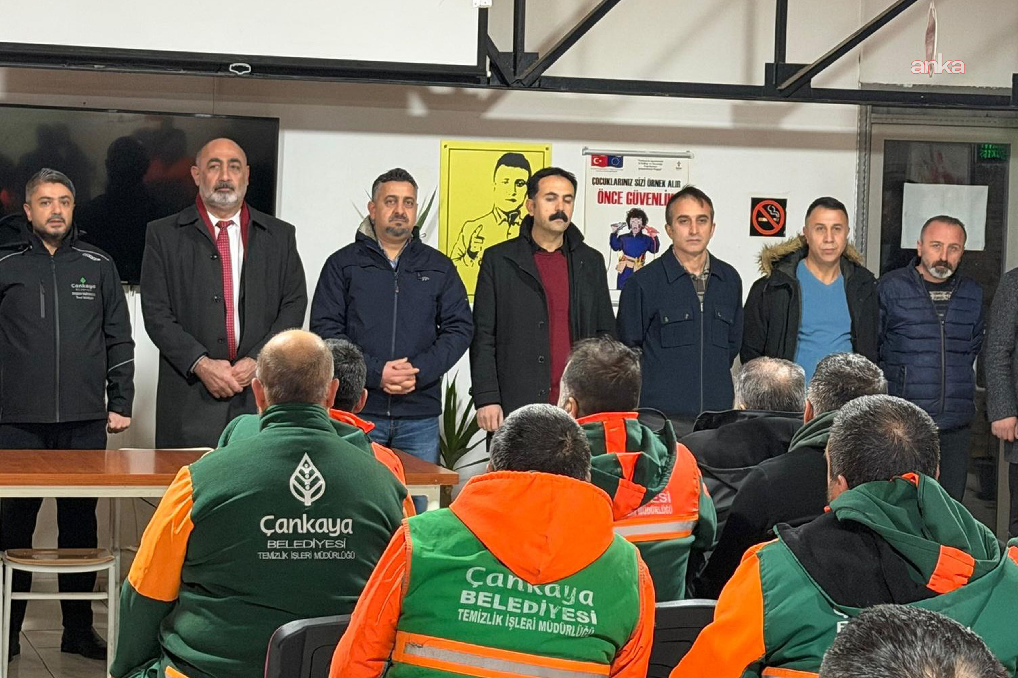 Çankaya'da temizlik işçilerine yeni yıl ziyareti