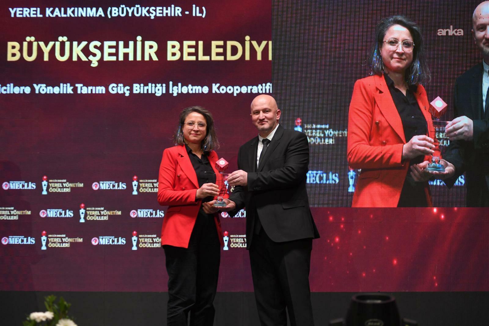 Muğla Büyükşehir Belediyesi’nin kooperatifçilik modeli ödülle taçlandı