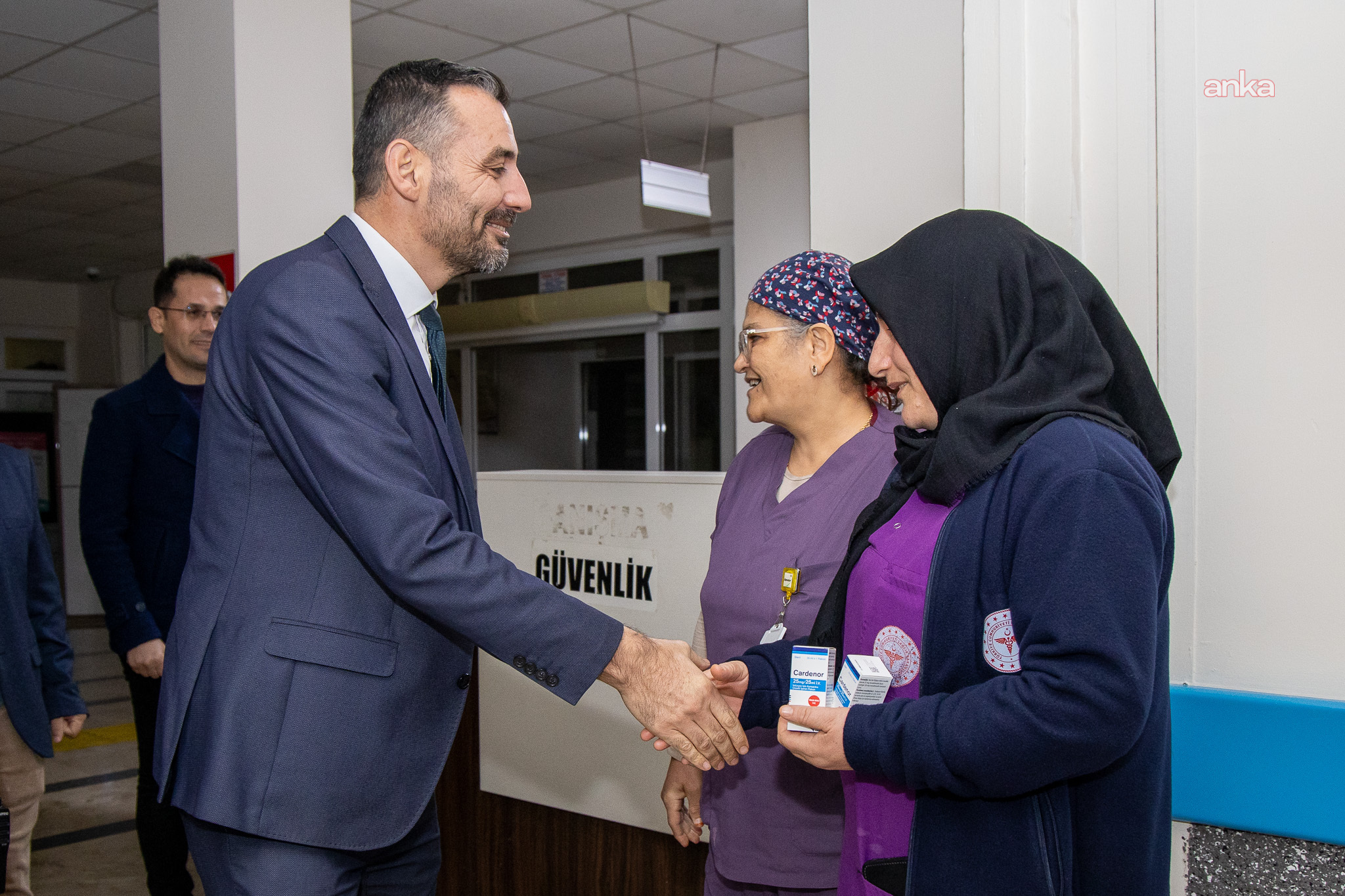 Manavgat Belediye Başkan Vekili Çiçek'ten sağlık çalışanlarına yeni yıl ziyareti