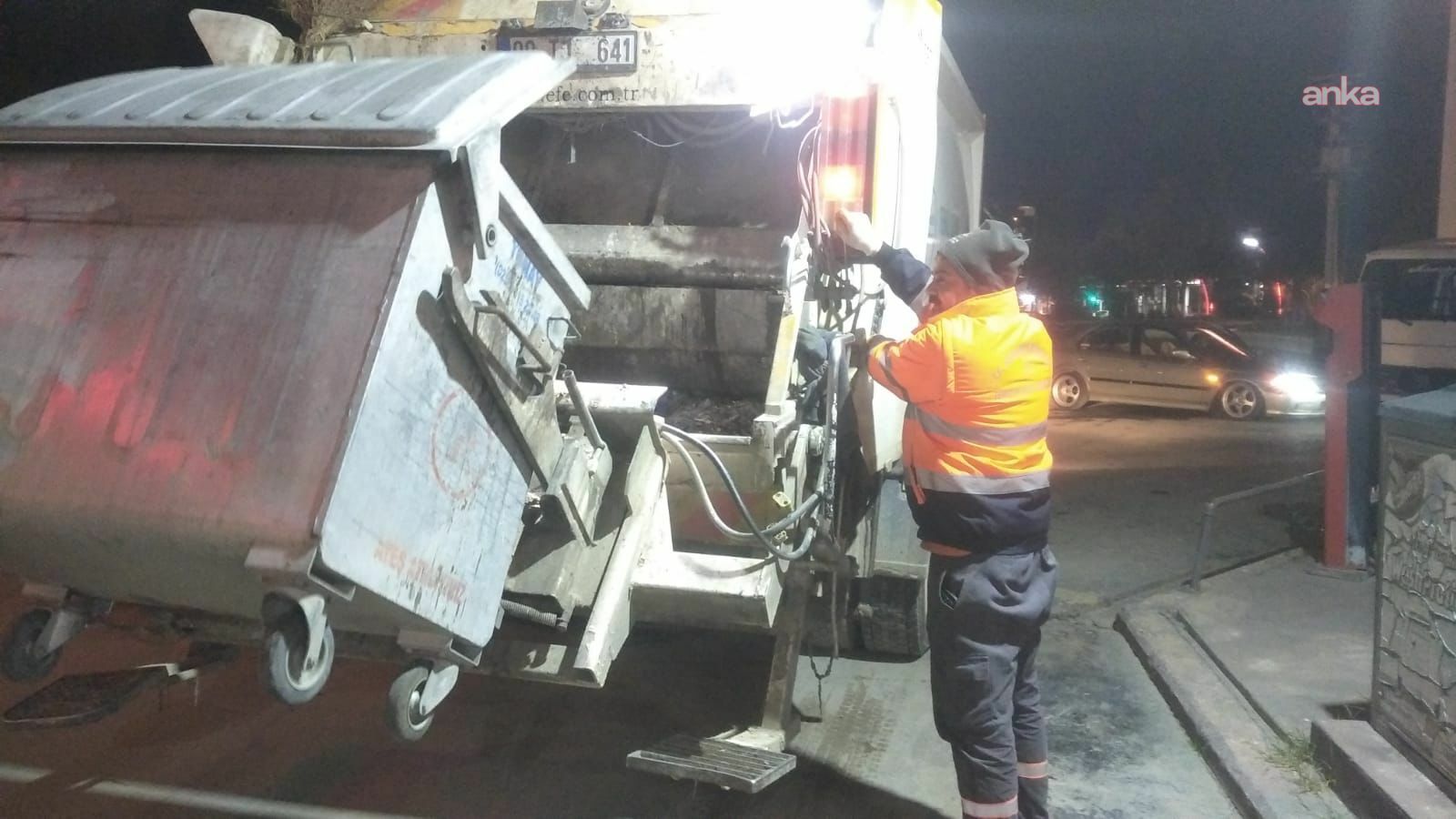 Germencik Belediyesi saha ekiplerinin gece çalışmalarına 2 gün ara verildi