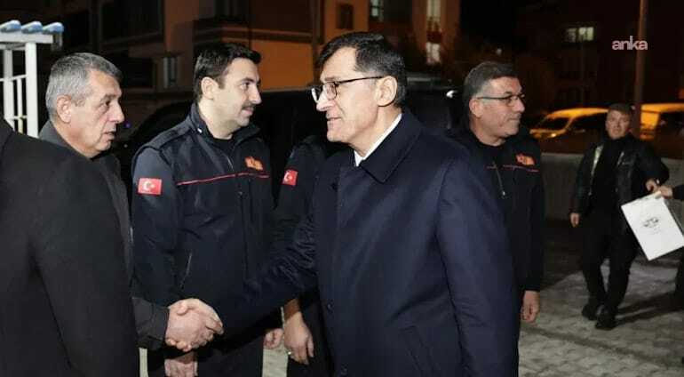 Kütahya Belediye Başkanı Kahveci'den personele yeni yıl ziyareti
