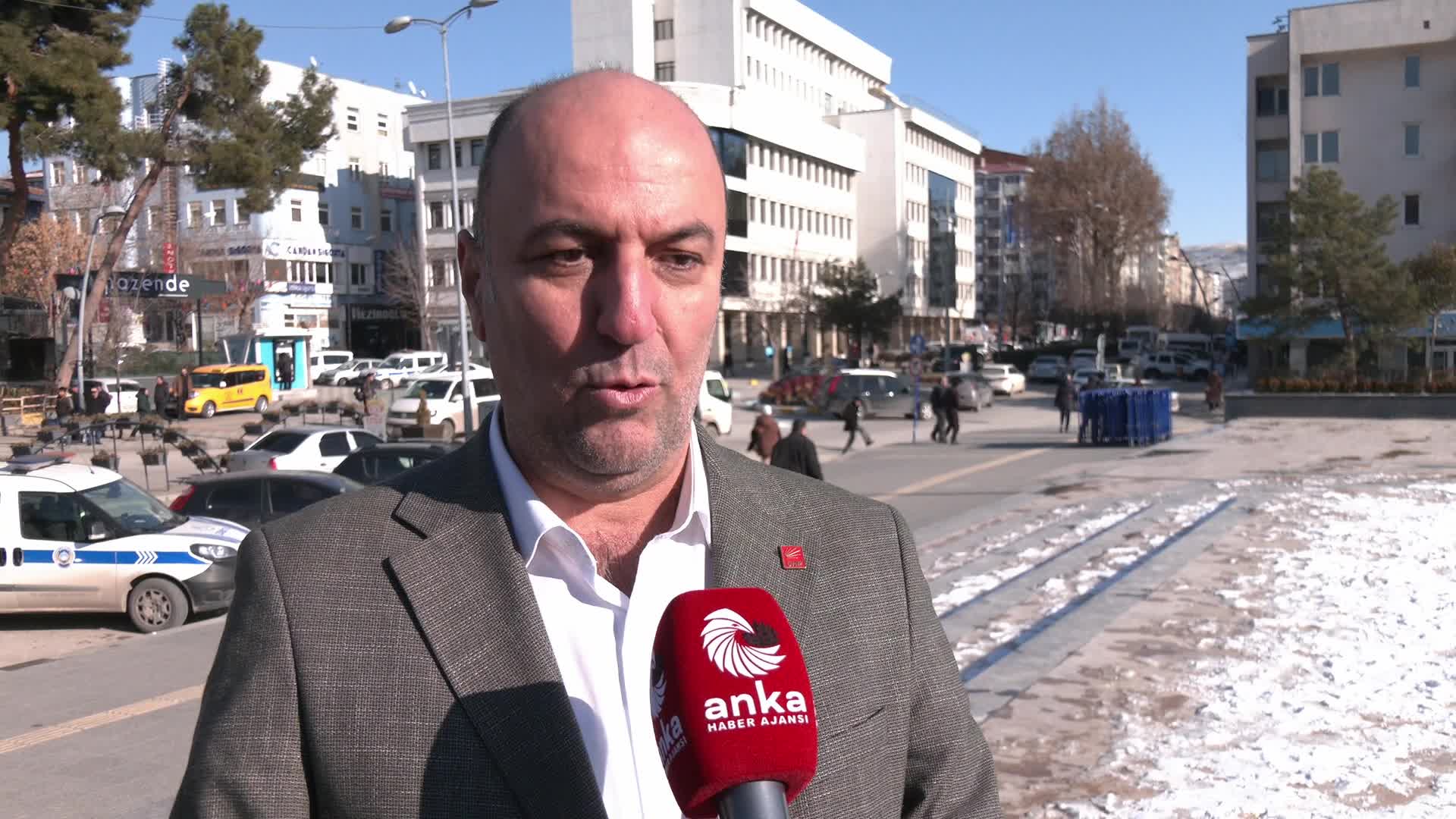 CHP’nin Çankırı mitingi… CHP'li Erbilgin: “Birkaç gündür yaptığımız gezilerde Çankırı’da artık değişim denildiğini ve değişimin istendiğini görüyoruz"