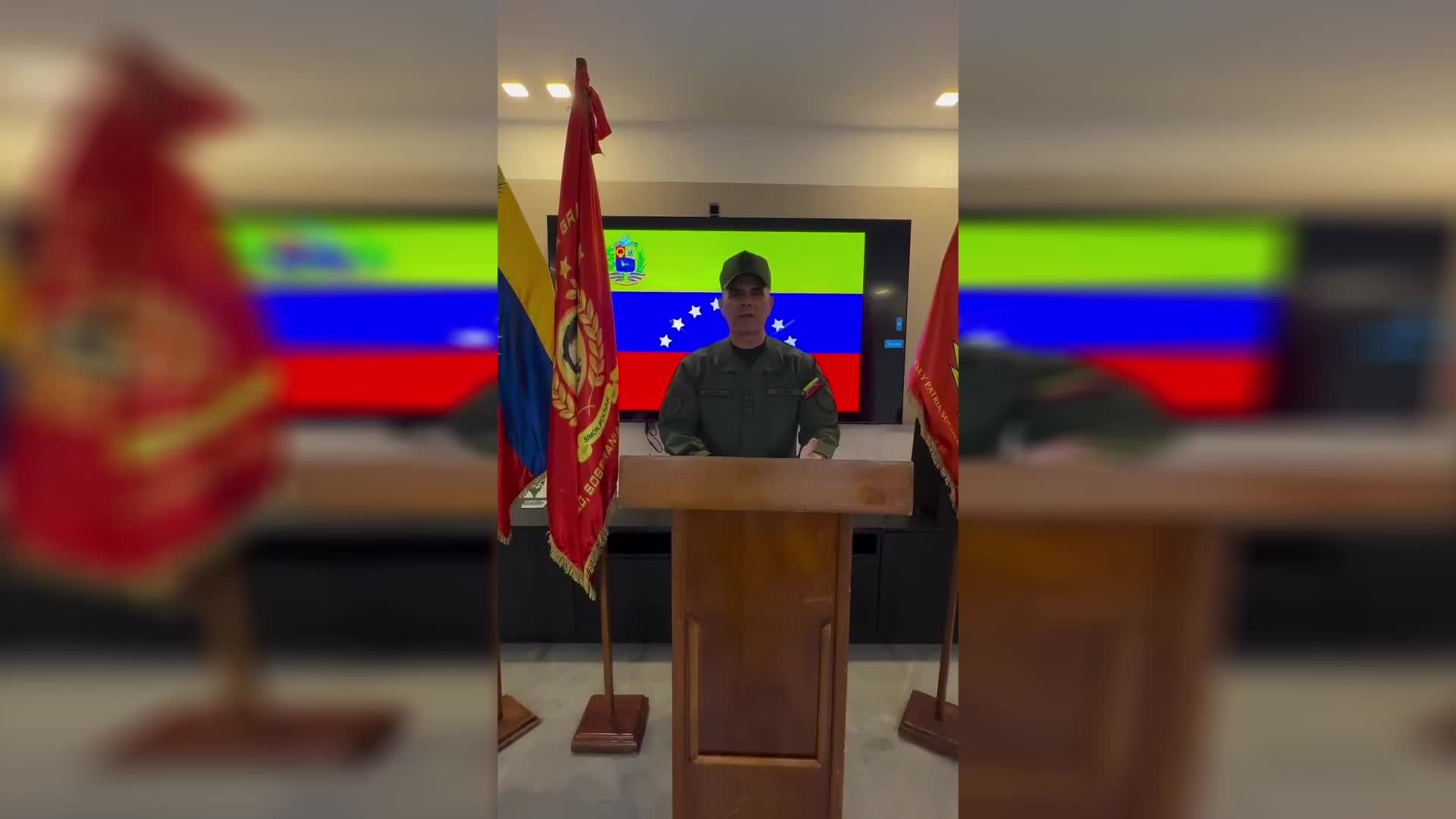 ABD'nin Venezuela'ya saldırısı... Venezuela Savunma Bakanı Lopez: Paniğe kapılmayalım, hazırlıklarını yaptığımız tüm ulusal savunma planlarını uygulayalım