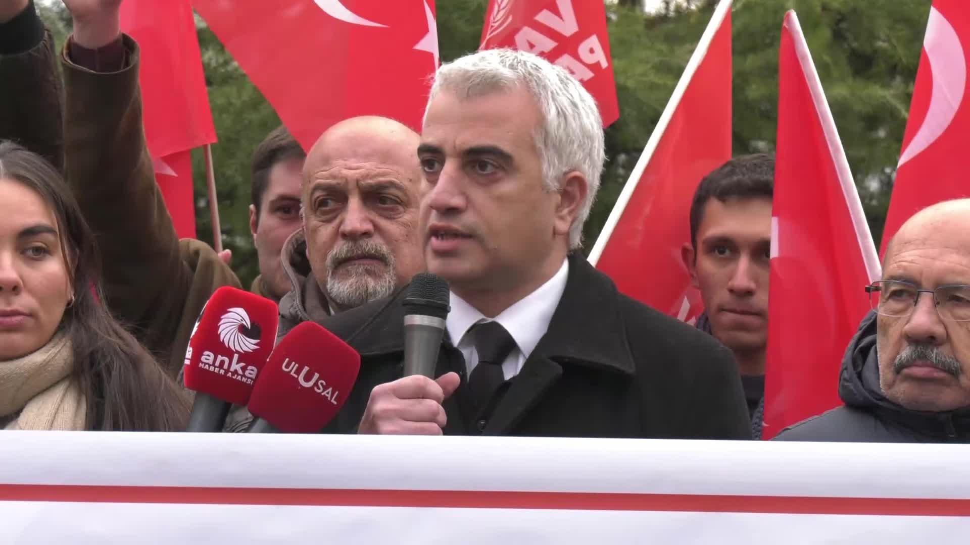 Vatan Partisi’nden ABD Büyükelçiliği önünde Venezuela protestosu: “Venezuela’nın yanındayız, bu eşkıyalığı reddediyoruz"