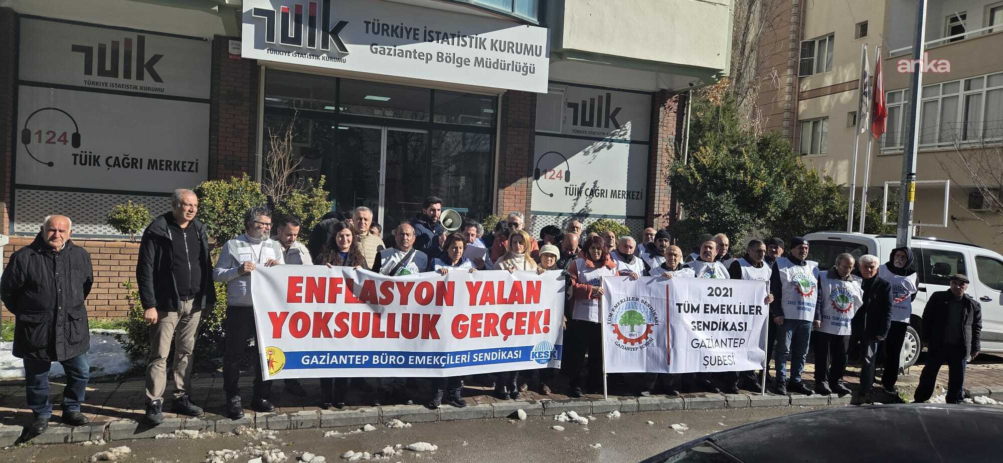 KESK'ten Gaziantep'te TÜİK önünde enflasyon protestosu: "Bu kölelik düzenine alışmadık, alışmayacağız"