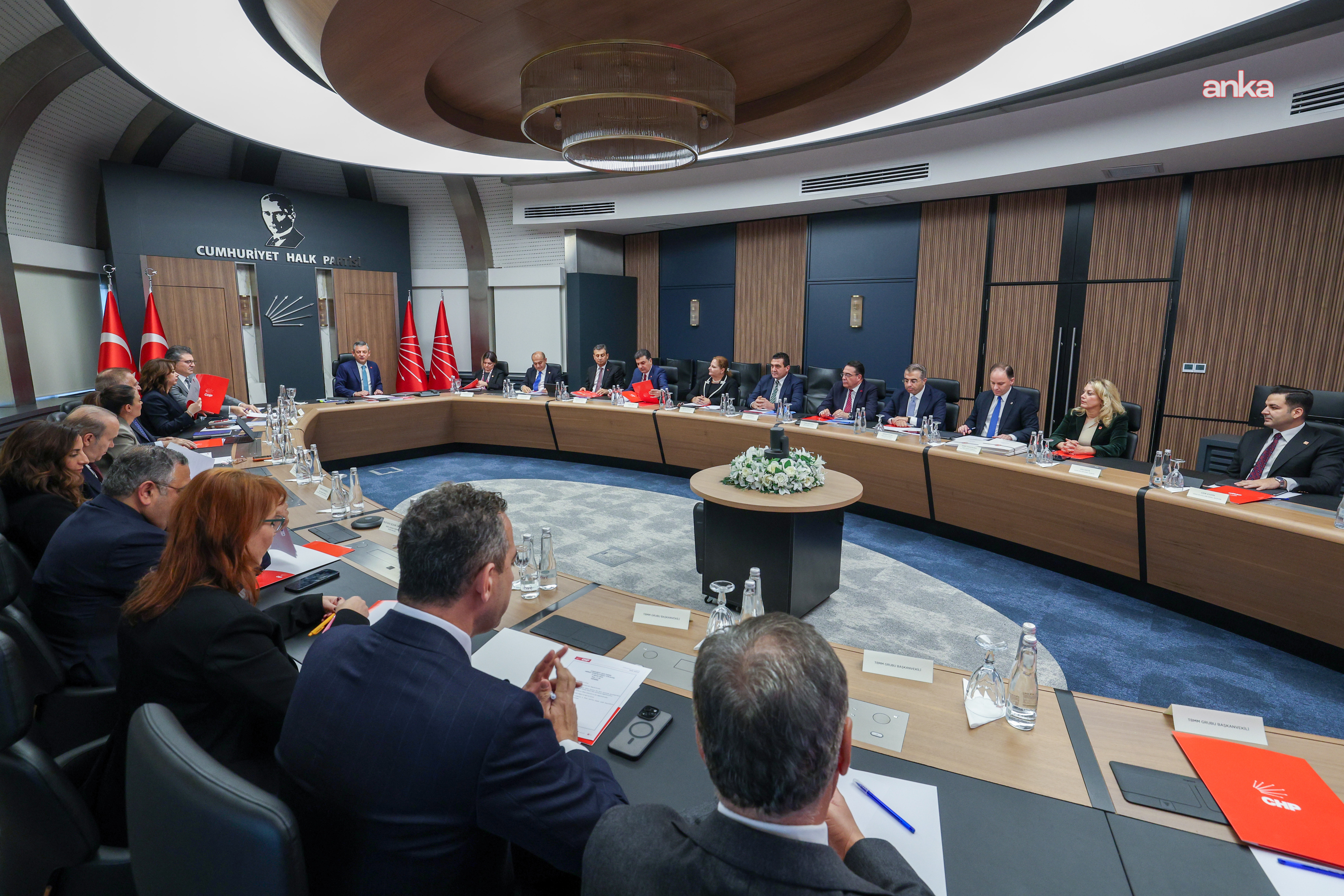 CHP MYK yılın ilk toplantısını yaptı... "Çözüm süreci" ve ABD’nin Venezuela saldırısı ele alındı