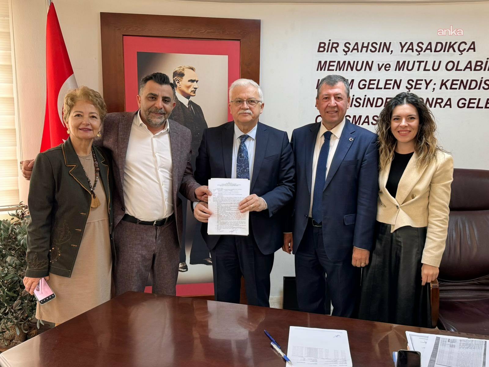 Burhaniye’de “Zübeyde Bozkurt-Hacı Haydar Bozkurt Huzurevi” için imzalar atıldı
