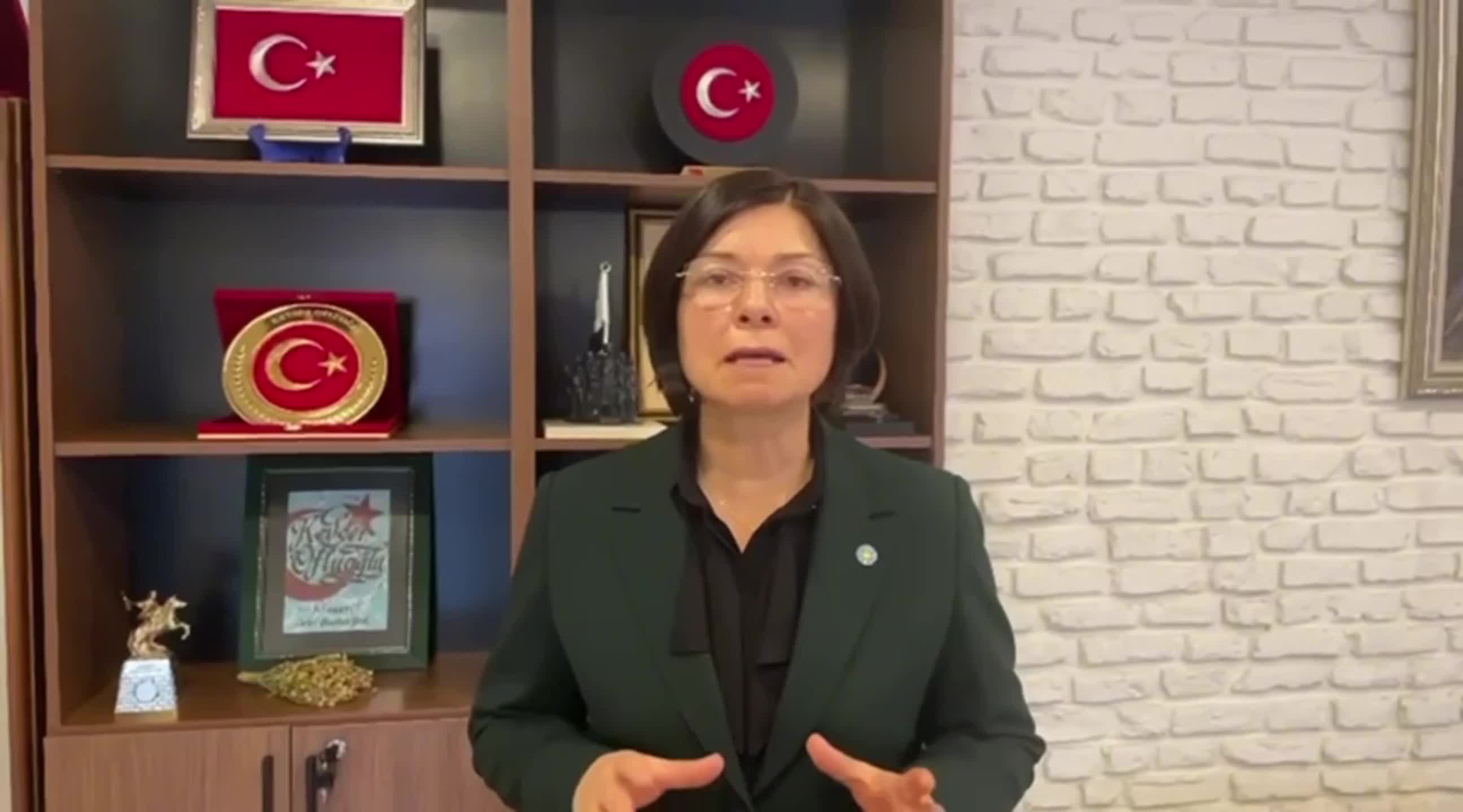 İYİ Partili Ofluoğlu: "15,5 milyon insanı açlıkla terbiye ediyorlar"