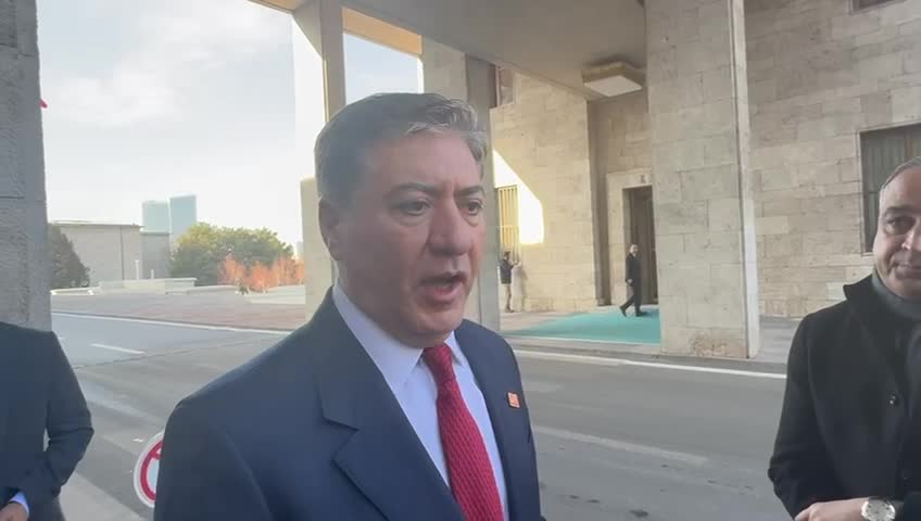 Murat Emir: "Komisyon raporunun çok gecikmemesinde yarar var"