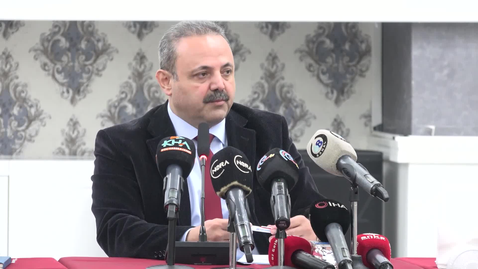 ASÜ Rektörü Prof. Dr. Arıbaş: "Aksaray Üniversitesi, her geçen gün kabuğunu kırarak daha iyiye gitme yönünde ilerliyor"