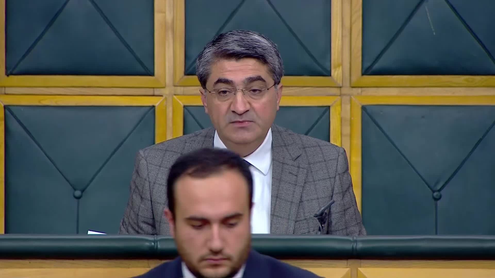 Yeni Yol Grup Toplantısı... Mahmut Arıkan: “Venezuela'da Trump’ın işgali ve küstah açıklamaları, İran’a yönelik tehditler 2026 yılının çok zor geçeceğini bizlere göstermektedir"