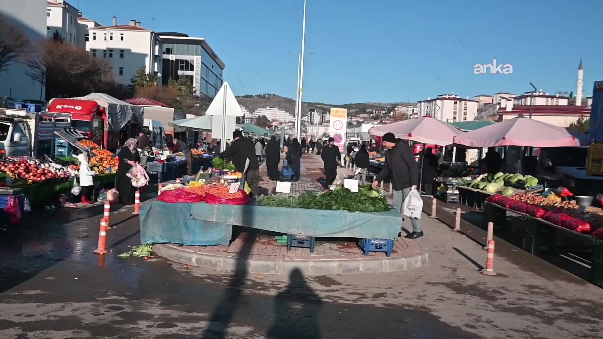 Yozgat Sebzeciler ve Pazarcılar Odası Başkanı Çavuşoğlu: "Yozgat'ta yarım kilo alışveriş yapıp ayı kurtarmaya çalışan büyükşehirlerde ne yapacak?"